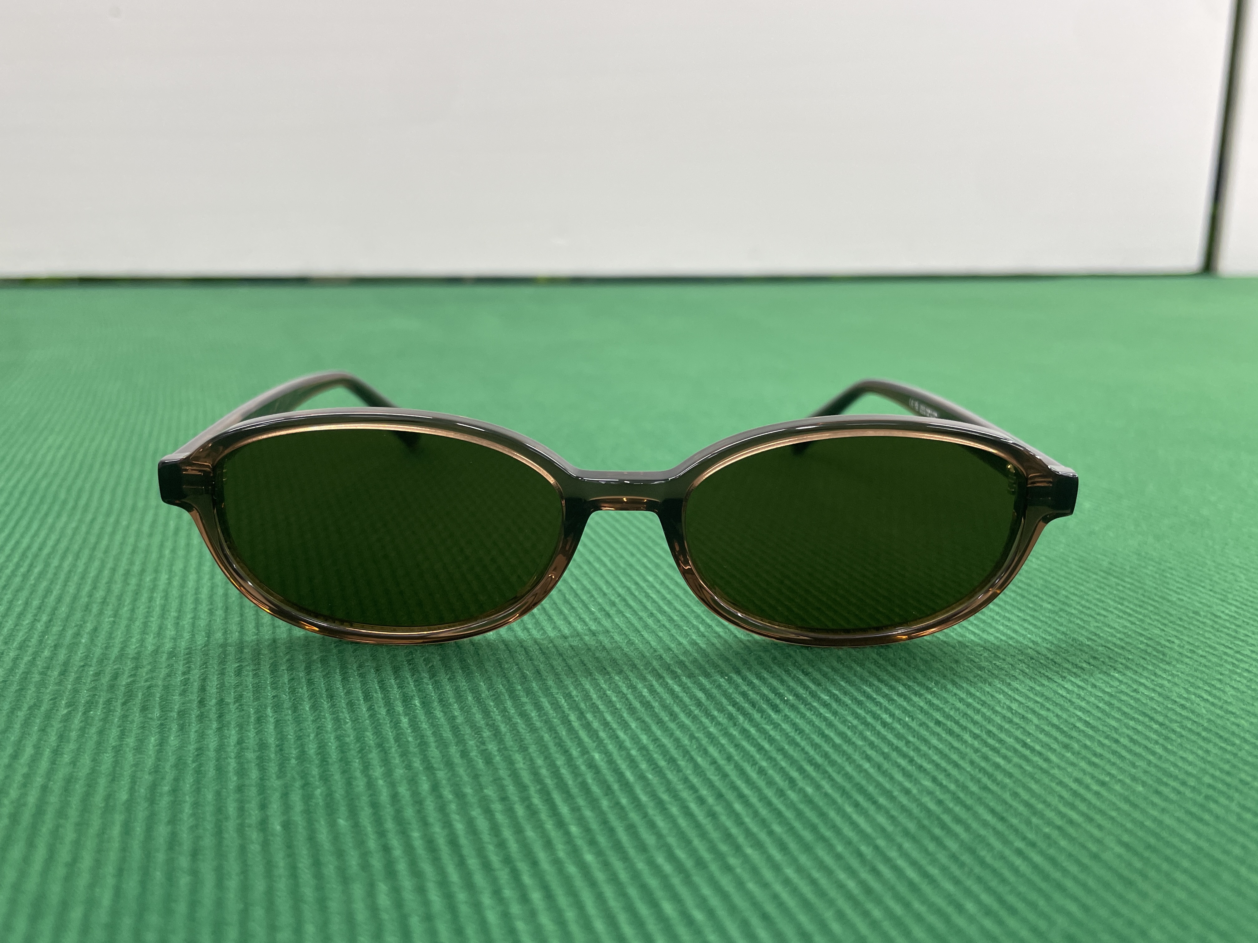 Occhiali da sole — foto QC 2 di 10