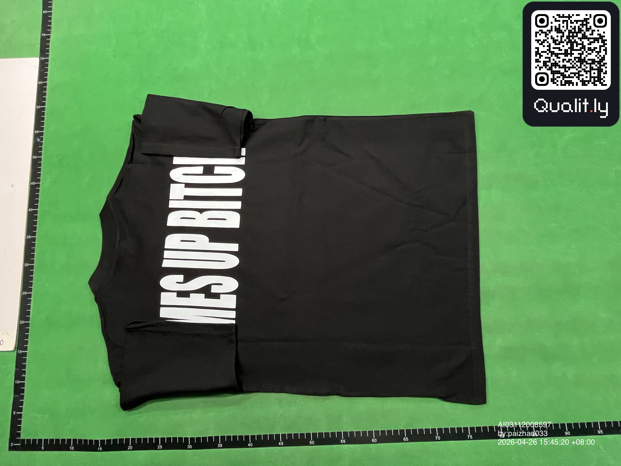 T-shirt — photo QC 2 sur 4