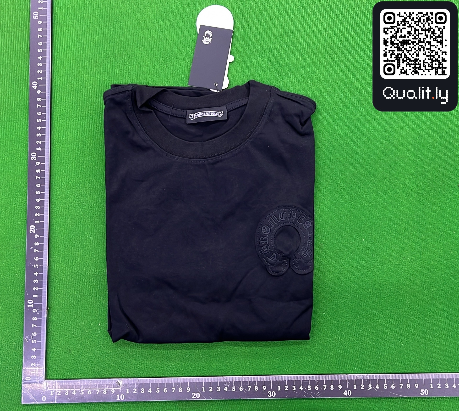 T-shirt QC photo 1 of 20