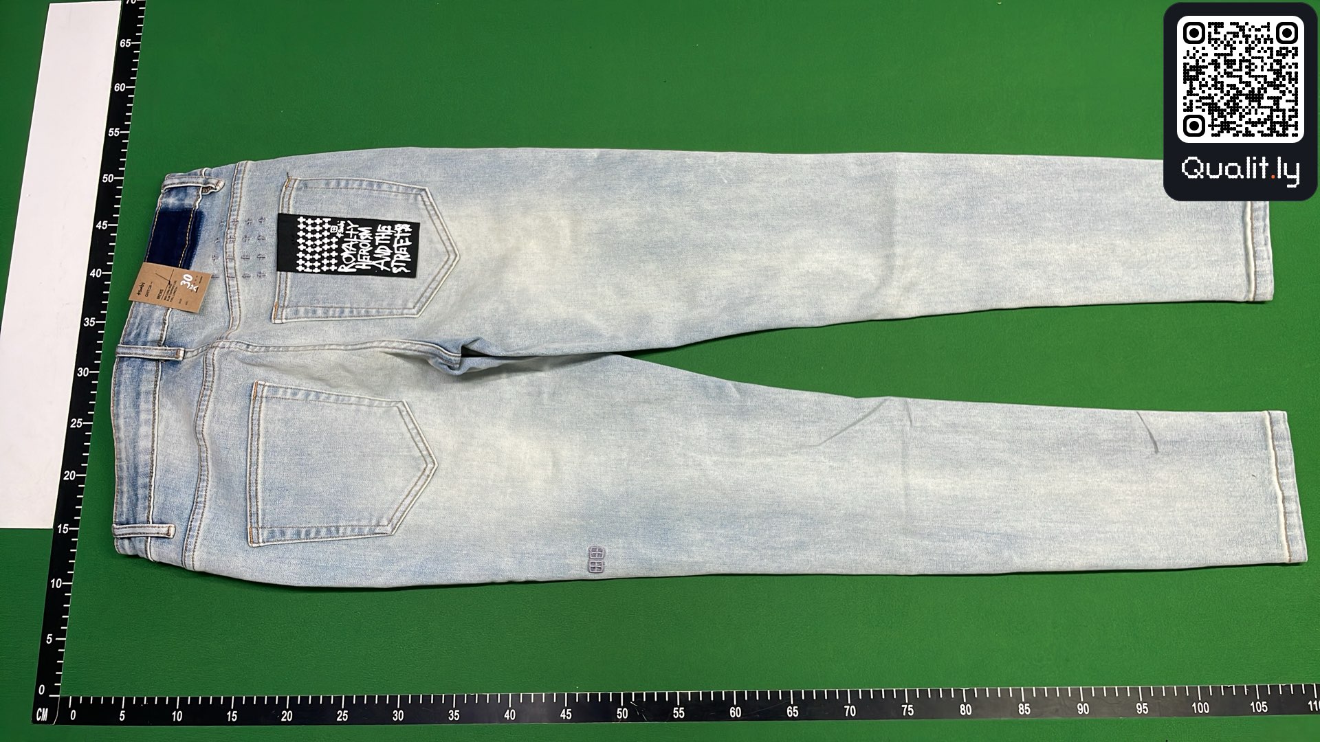 Jeans — foto QC 3 di 4