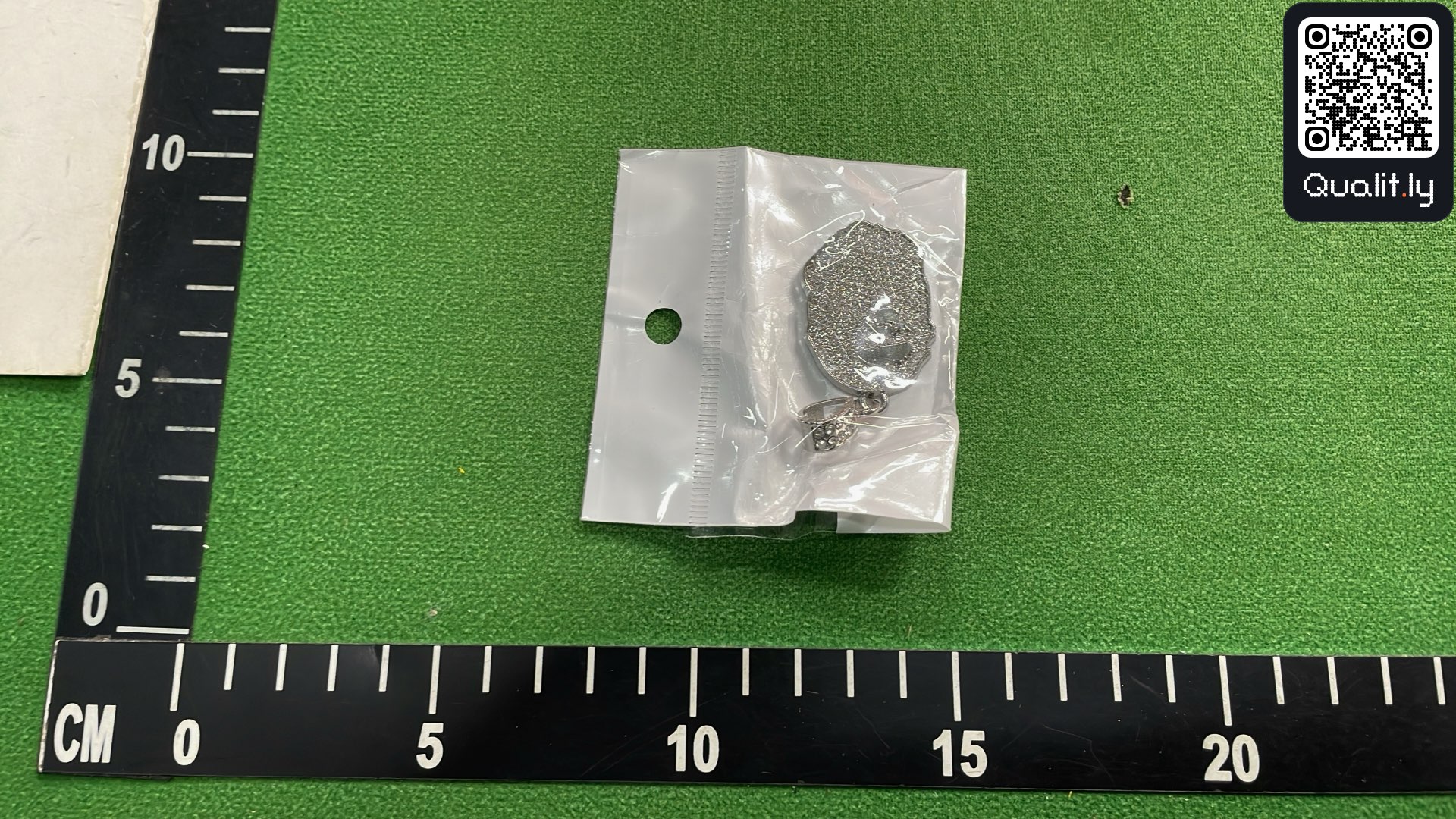 Jewelry QC photo 2 of 3