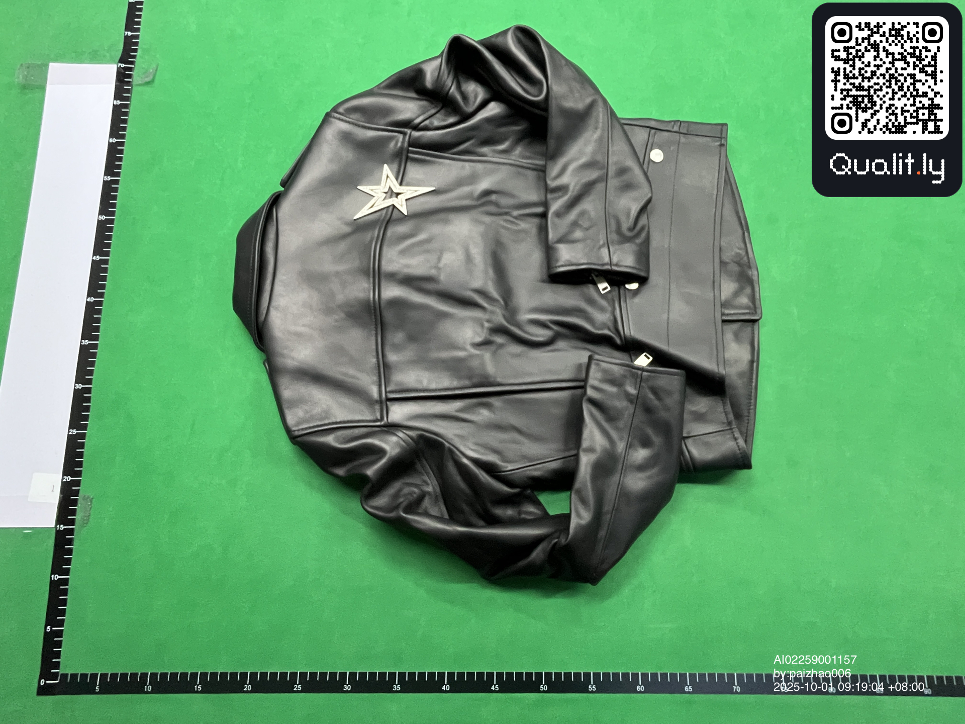 Jacket QC photo 2 of 28