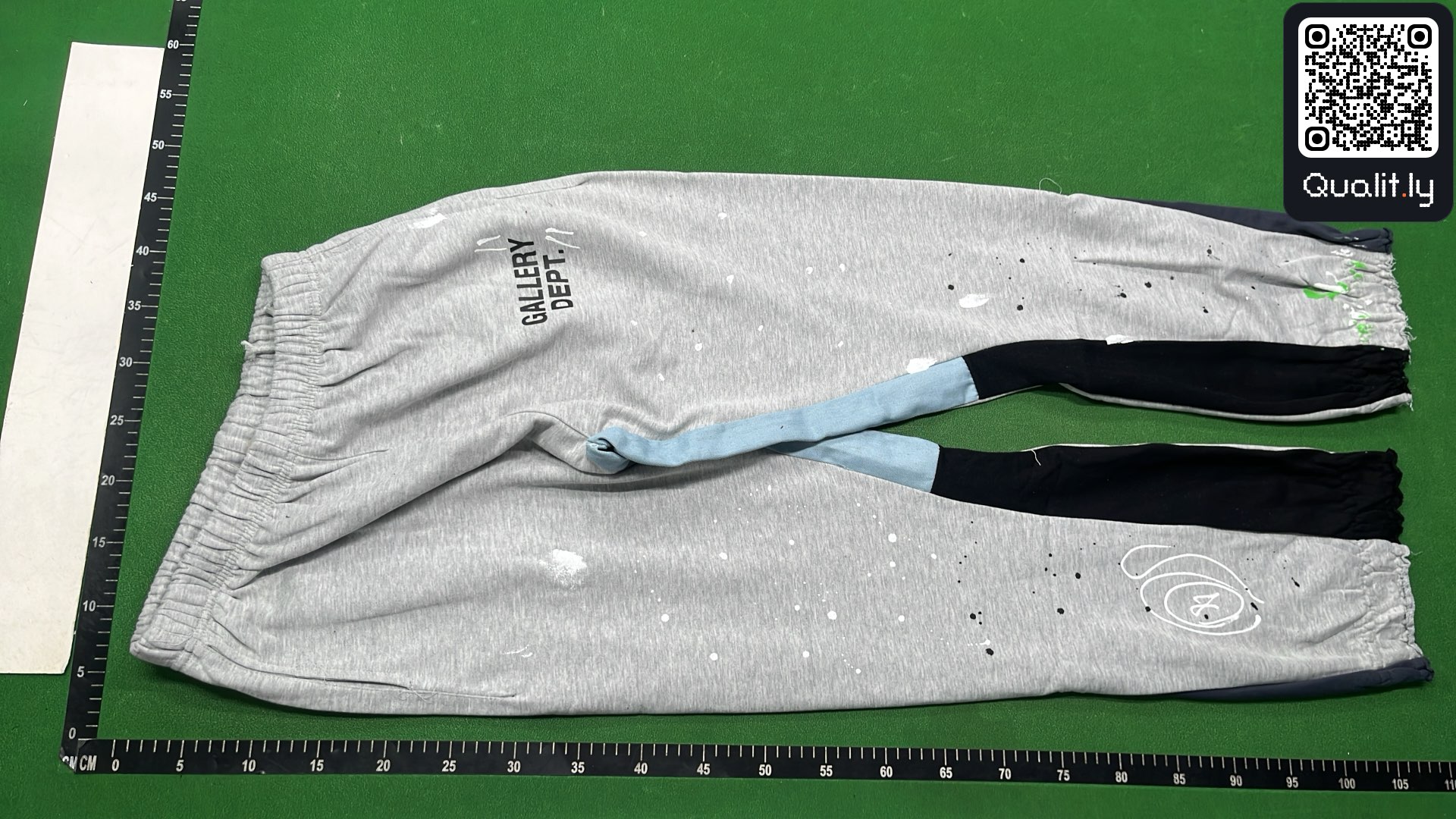 Jeans QC photo 2 of 4