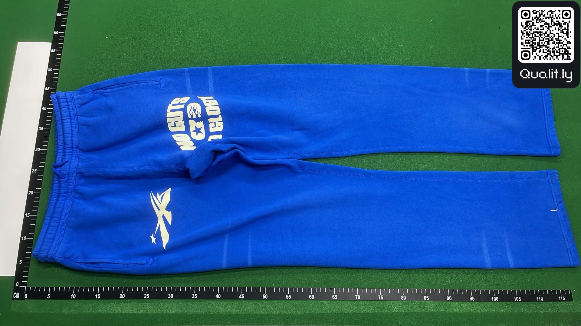Byxor — QC-foto 2 av 4