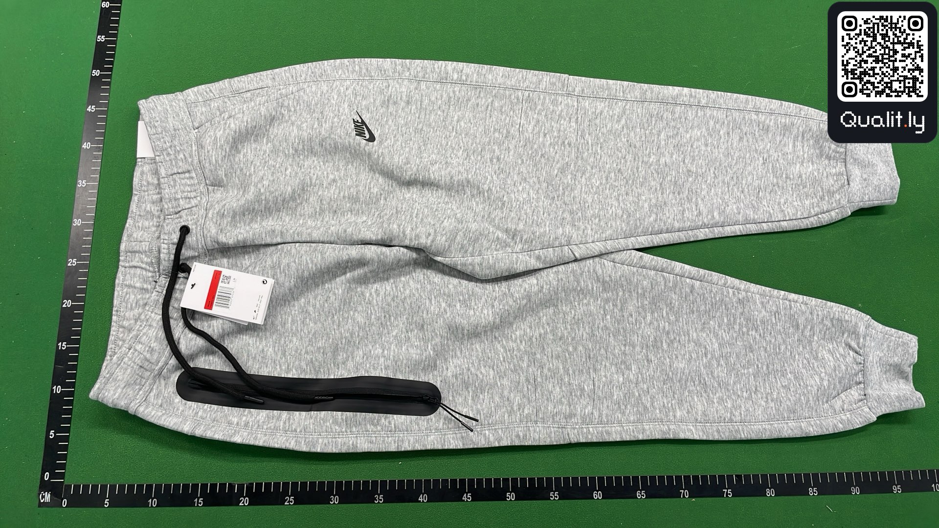 Pantaloni — fotografie QC 2 din 32