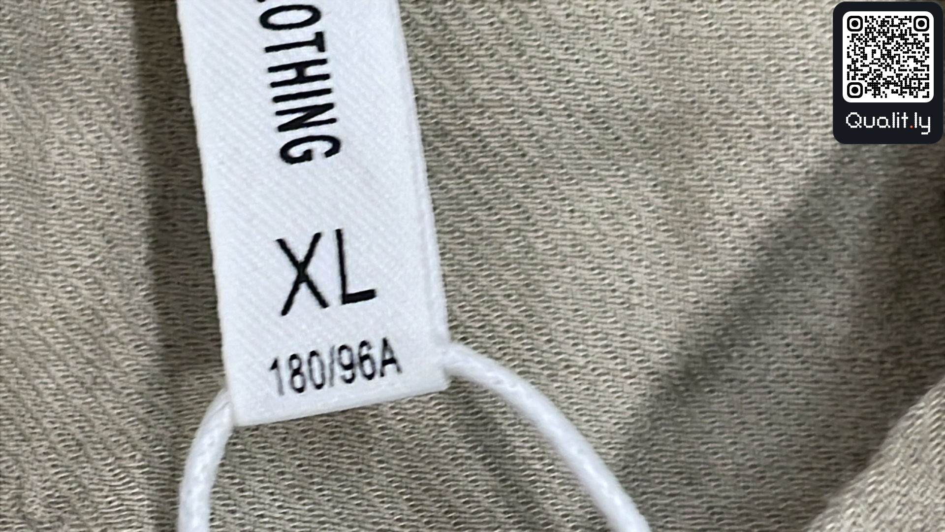 T-shirt — foto QC 1 di 4