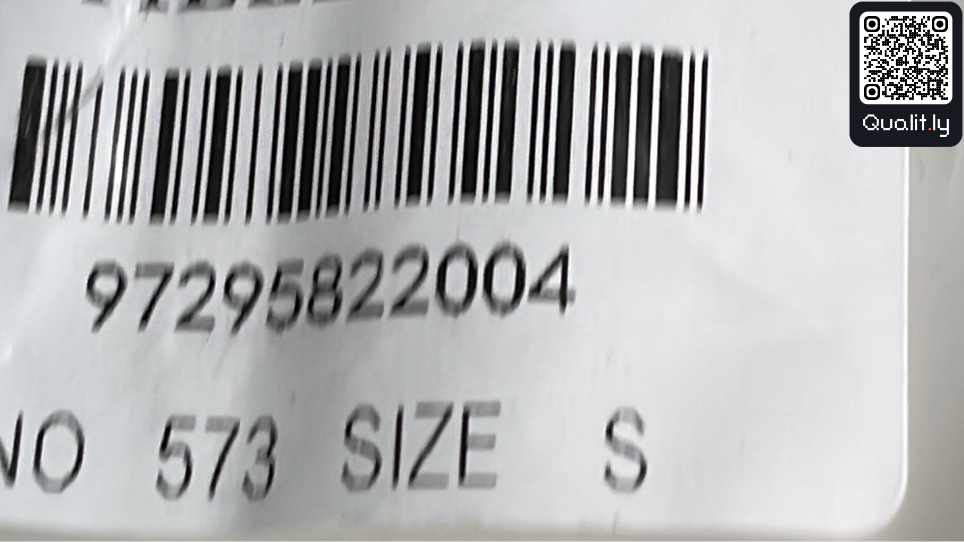 T-shirt — photo QC 1 sur 12