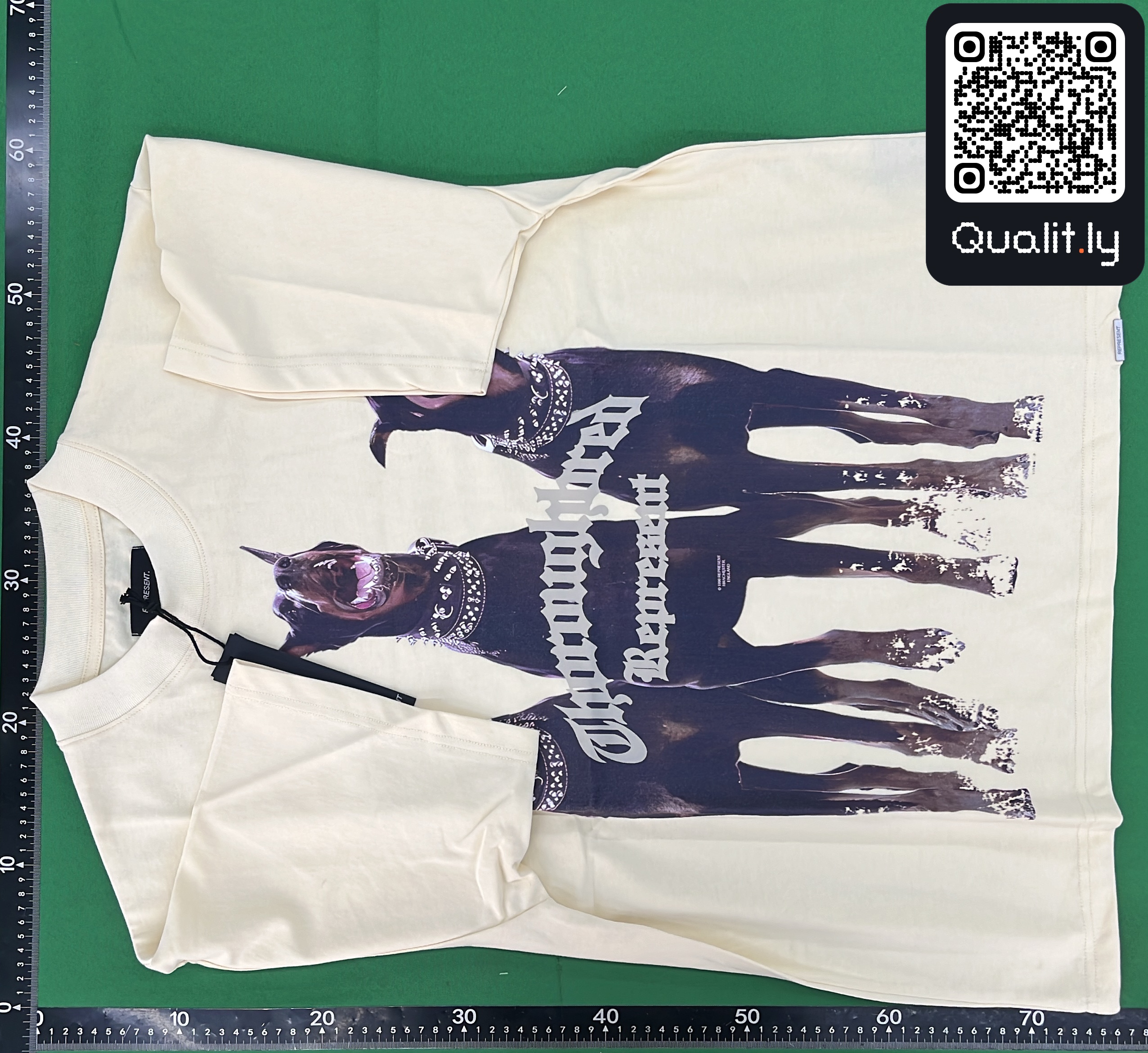 T-shirt — foto QC 2 di 32