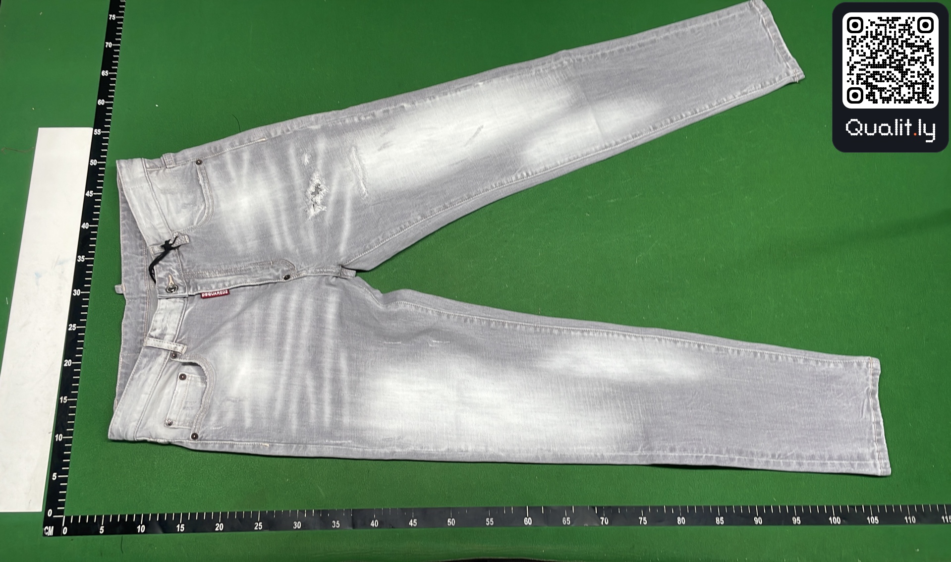 Jeans QC photo 2 of 24