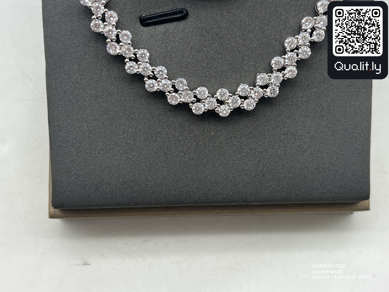 Jewelry QC photo 2 of 15