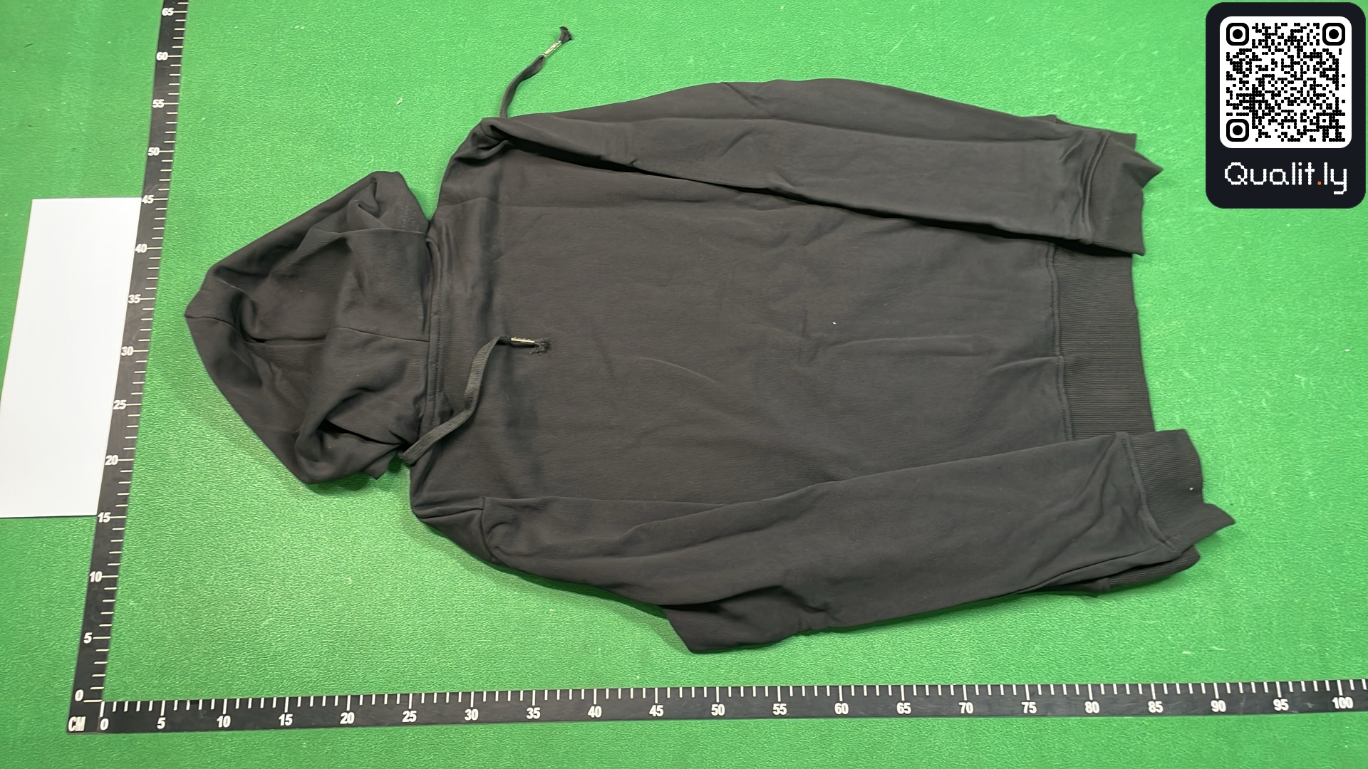 Hoodie QC photo 3 of 8