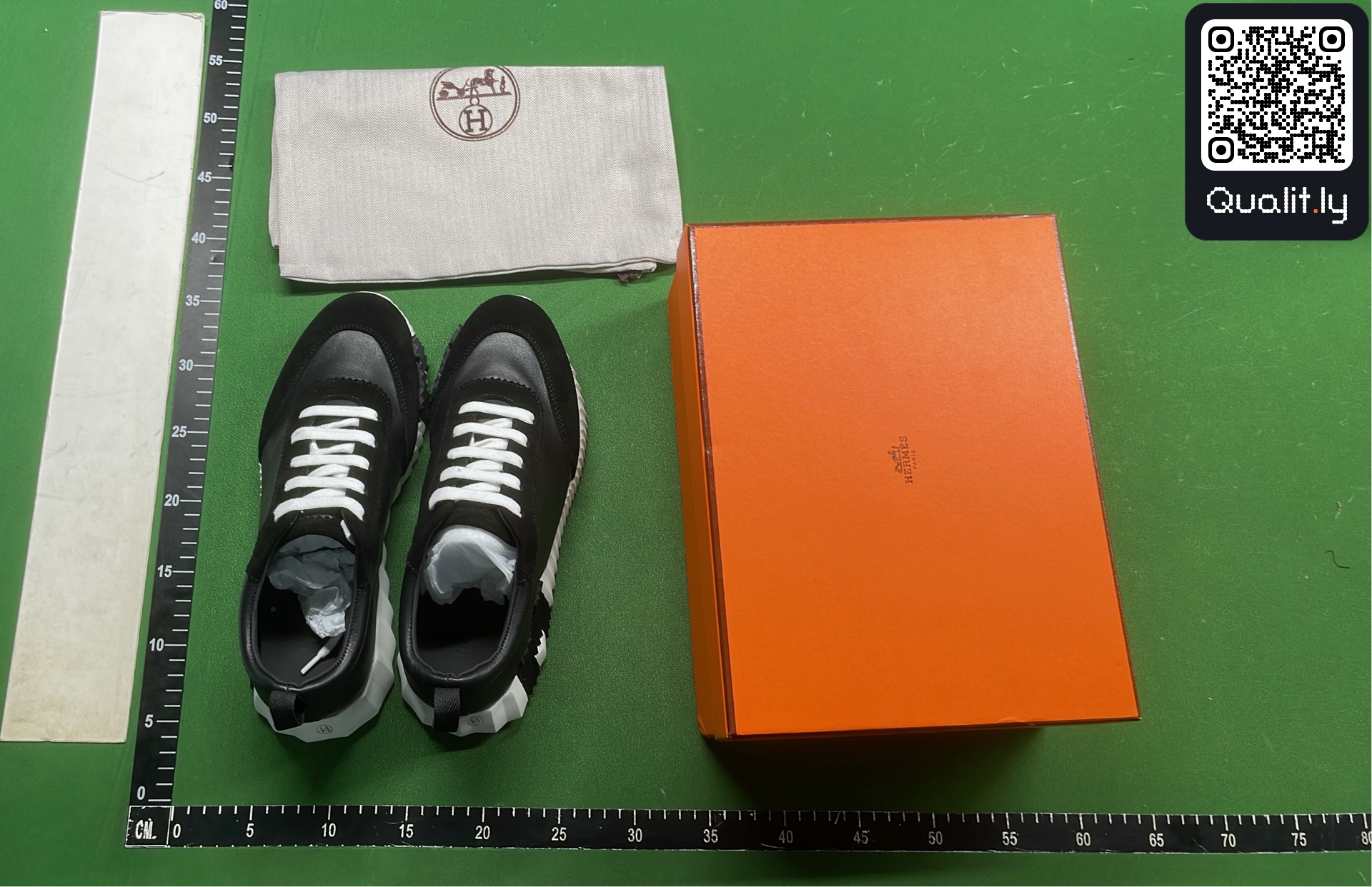 Pantofi sport — fotografie QC 1 din 12