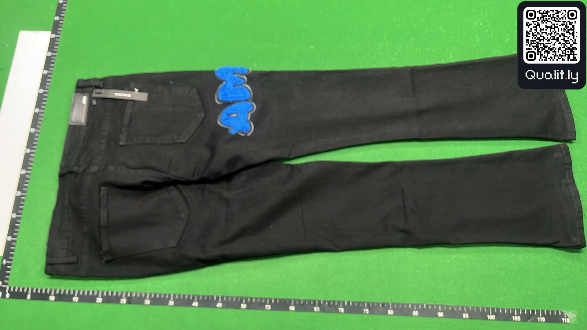 牛仔裤 QC 照片 2 / 15