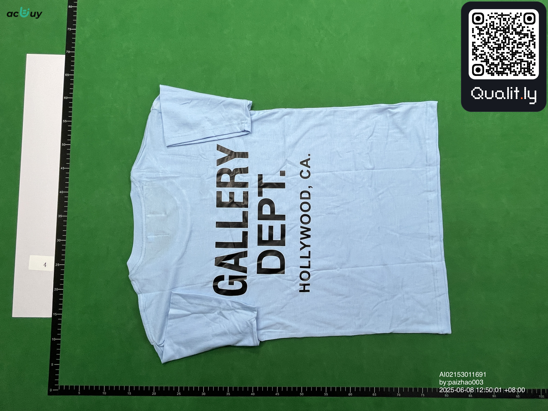 T-shirt — foto QC 2 de 18