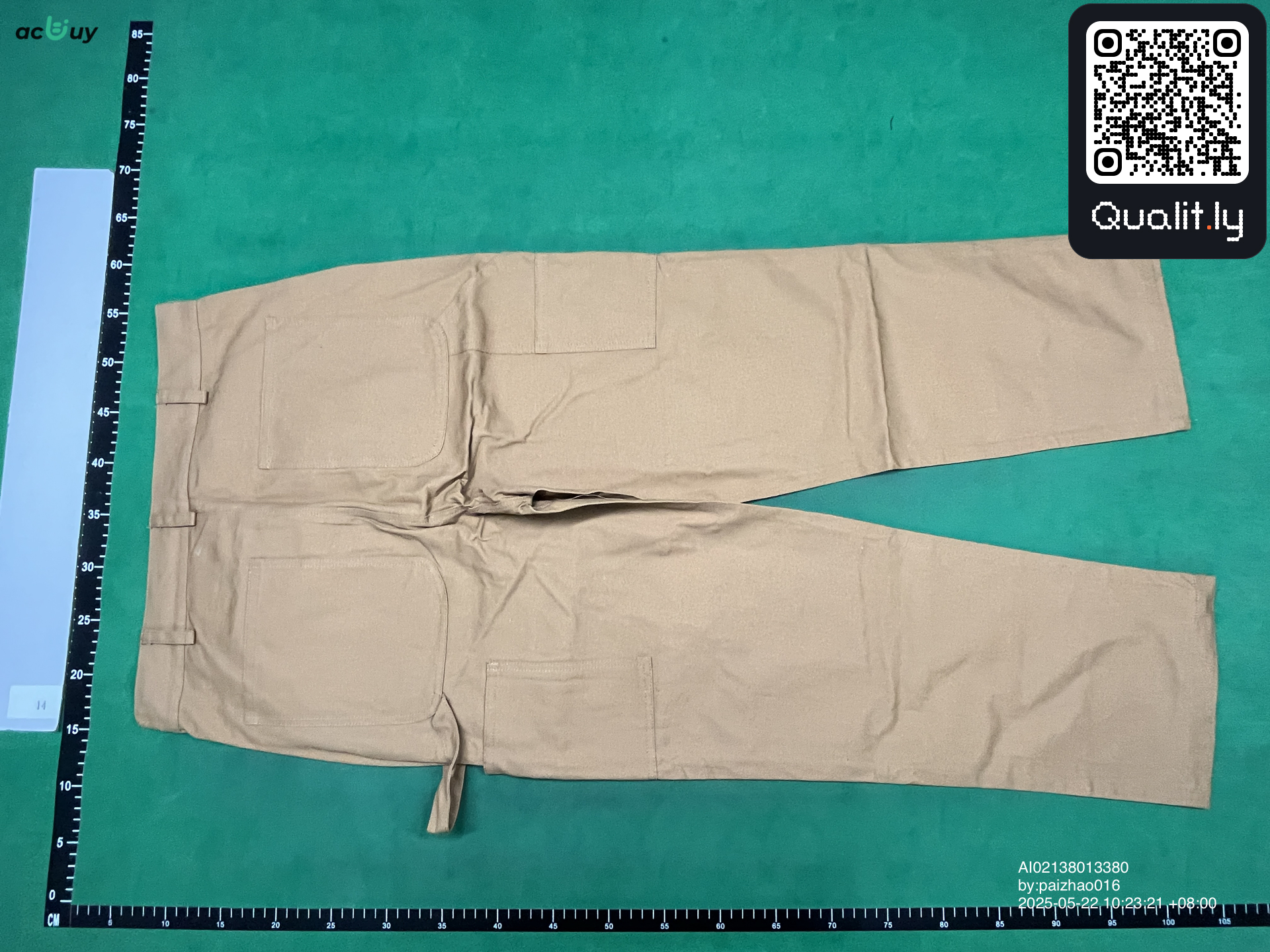 Pants QC photo 2 of 30
