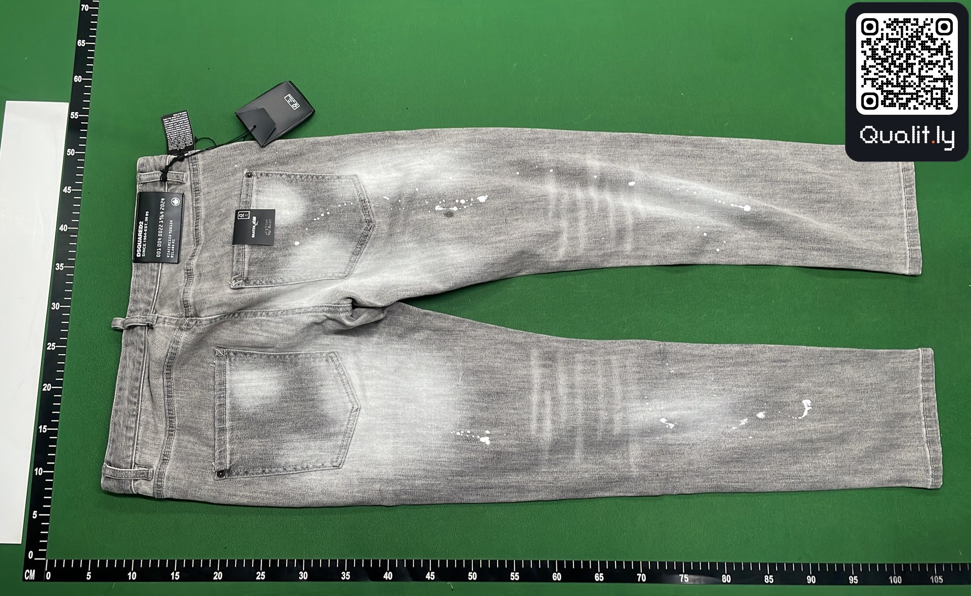 Jeans — QC-foto 3 av 36