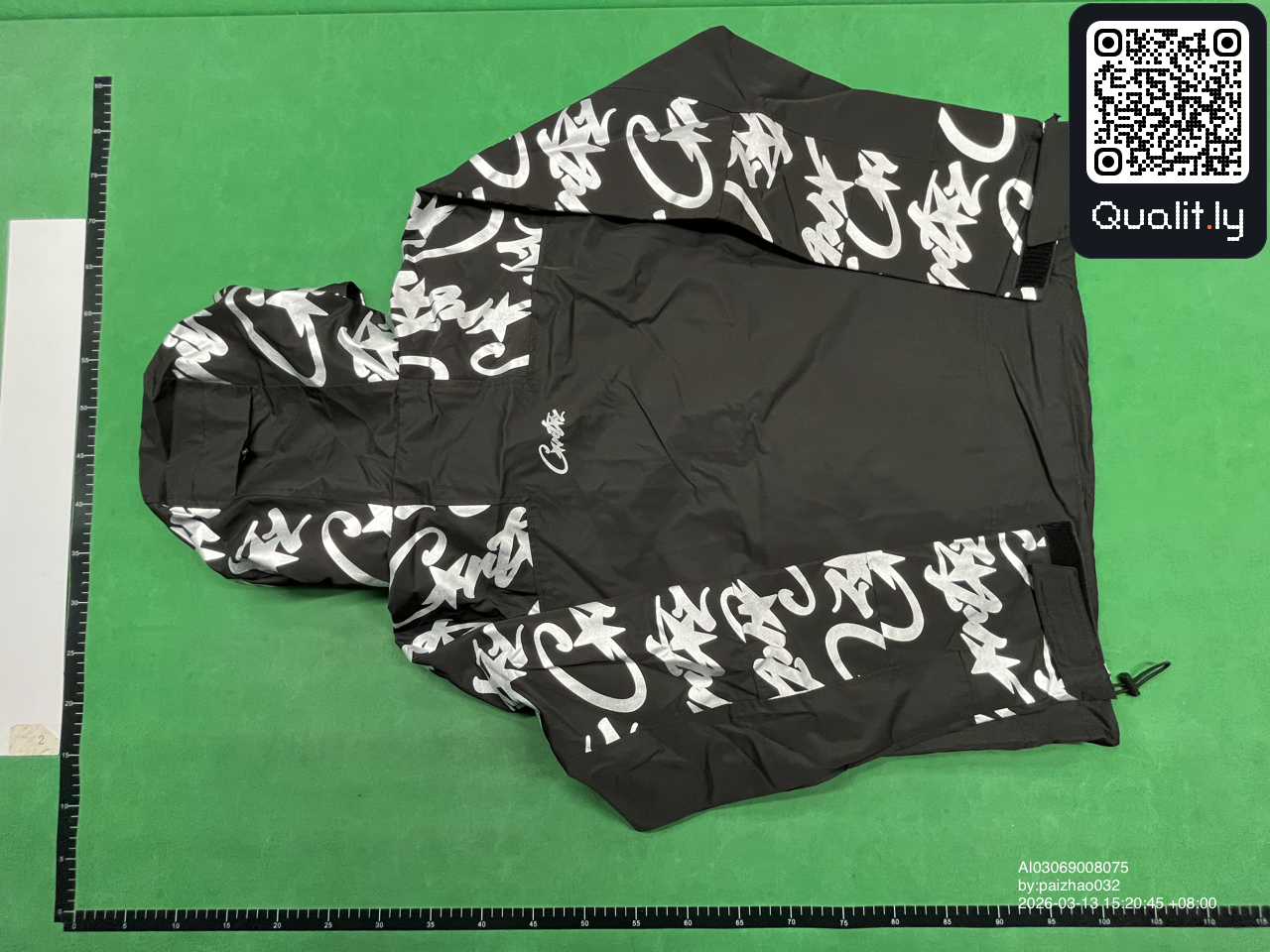 Jacket QC photo 2 of 4