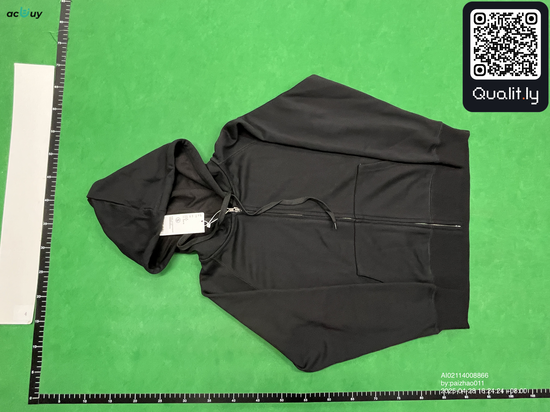 Sudadera — foto QC 3 de 4