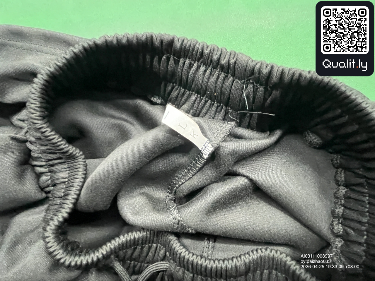 Shorts — QC-foto 1 av 109