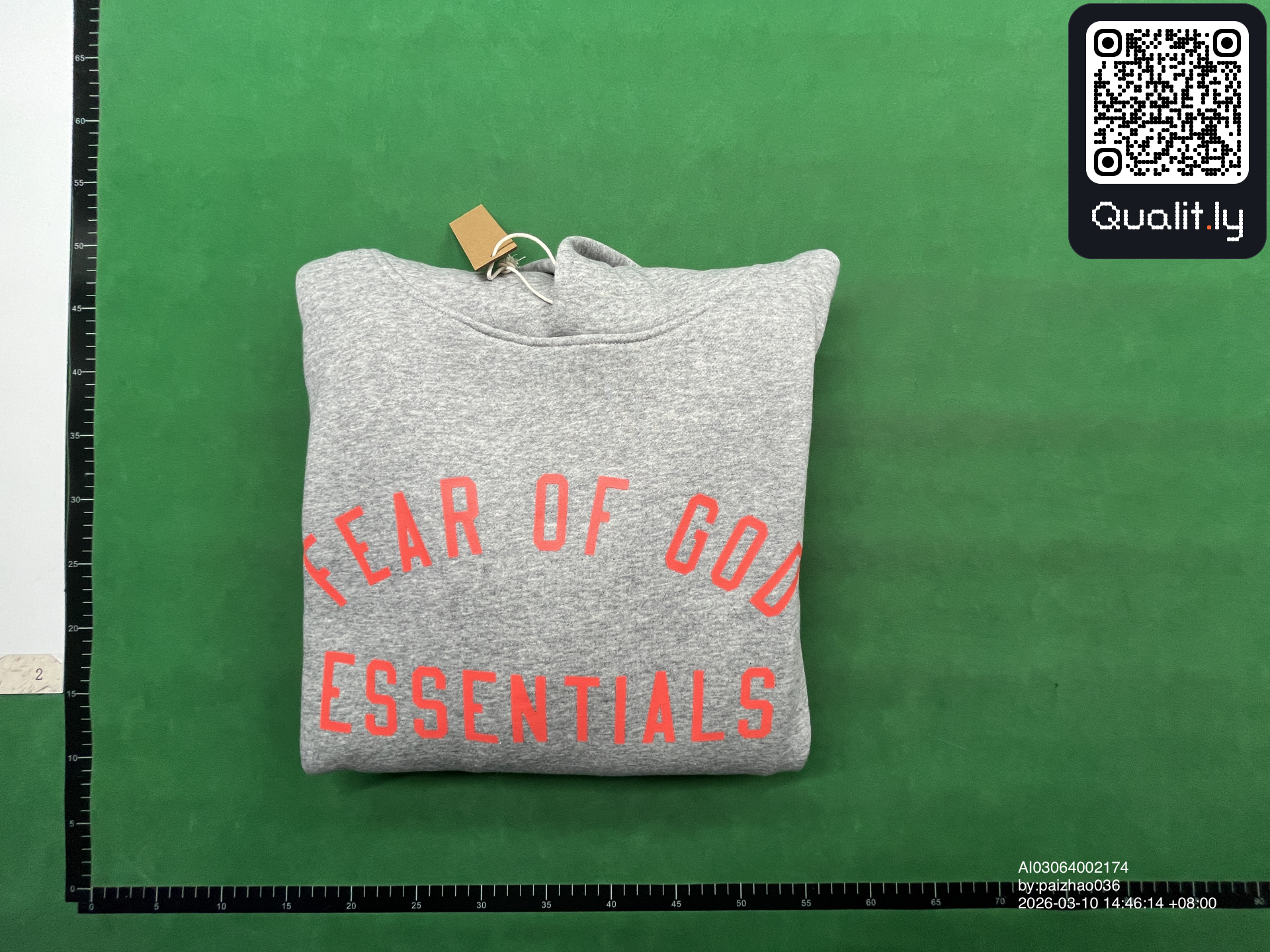 Sweater — QC-foto 1 van 70