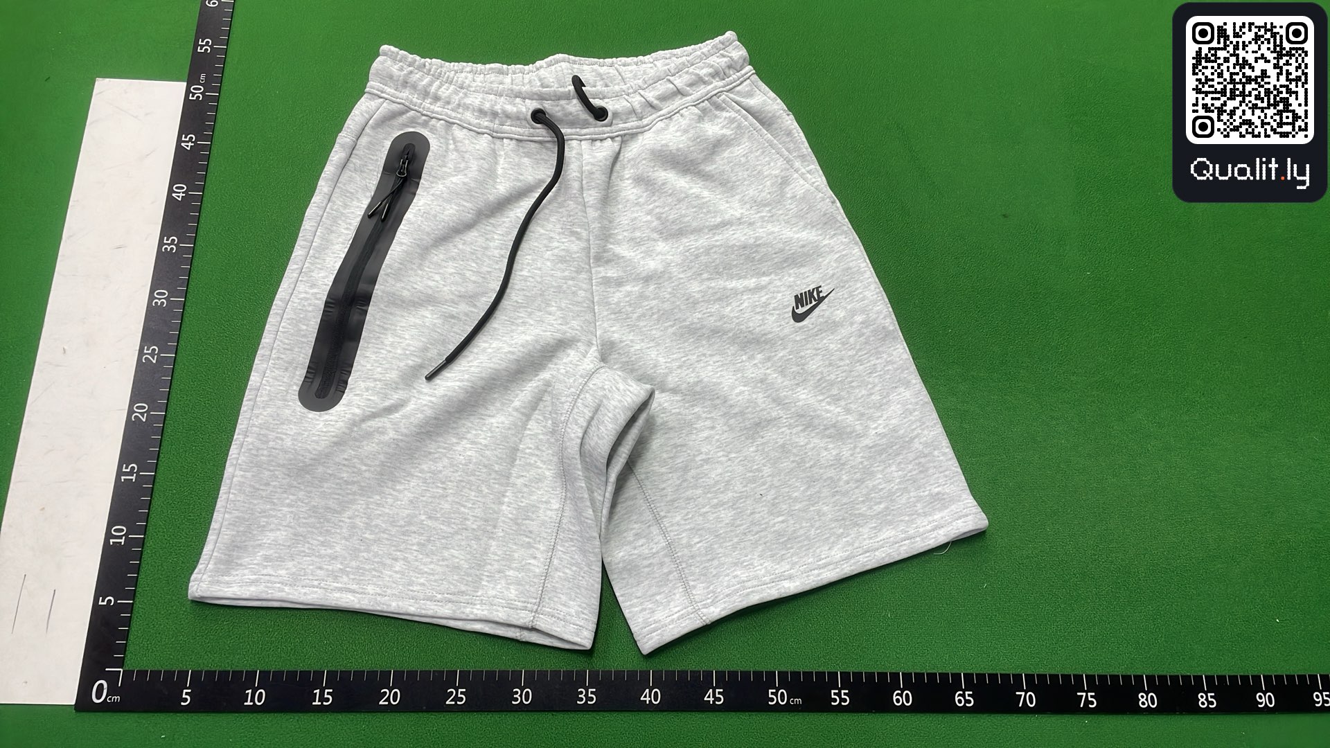 Shorts QC photo 2 of 108