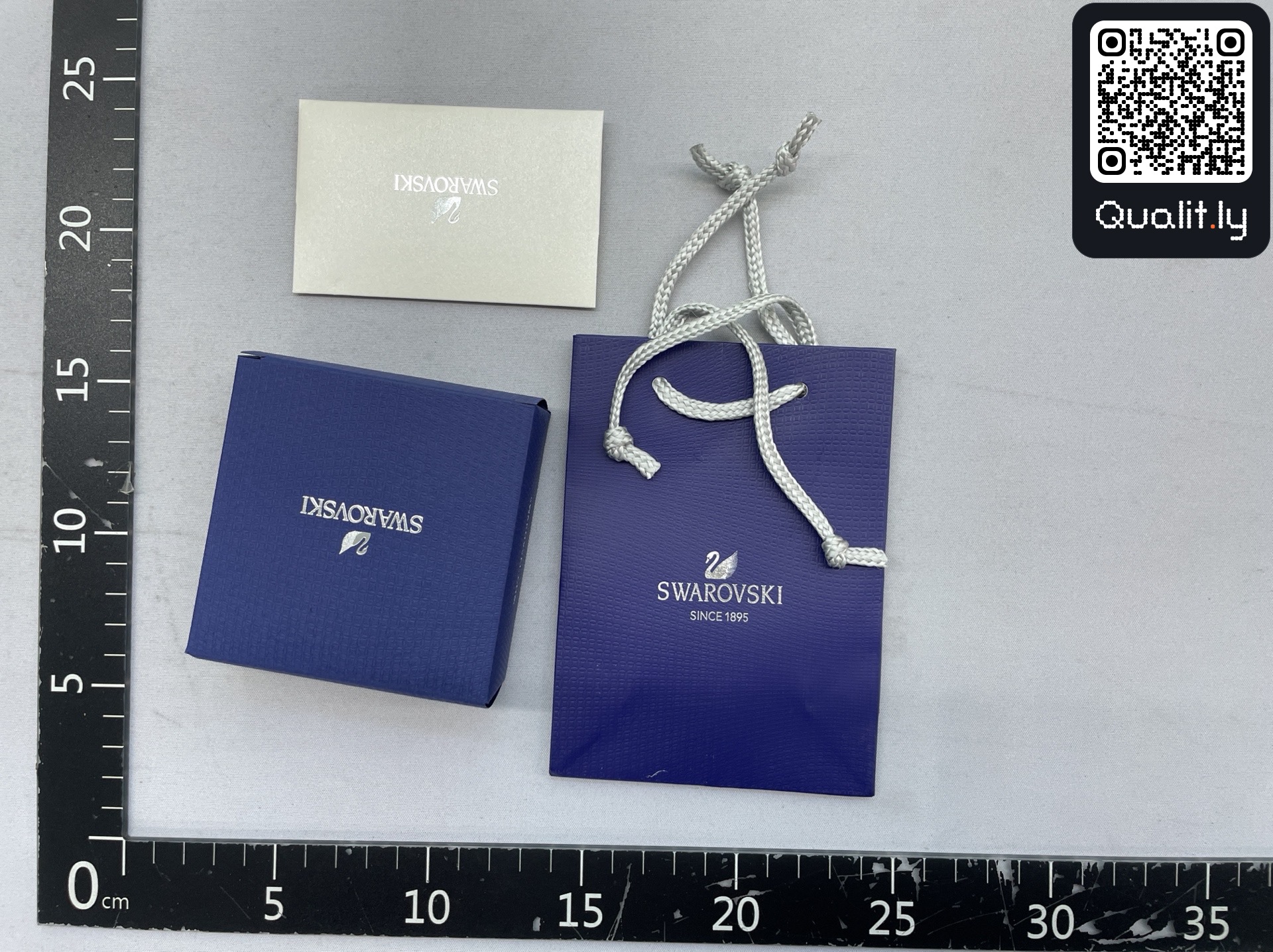 Schmuck — QC-Foto 3 von 9