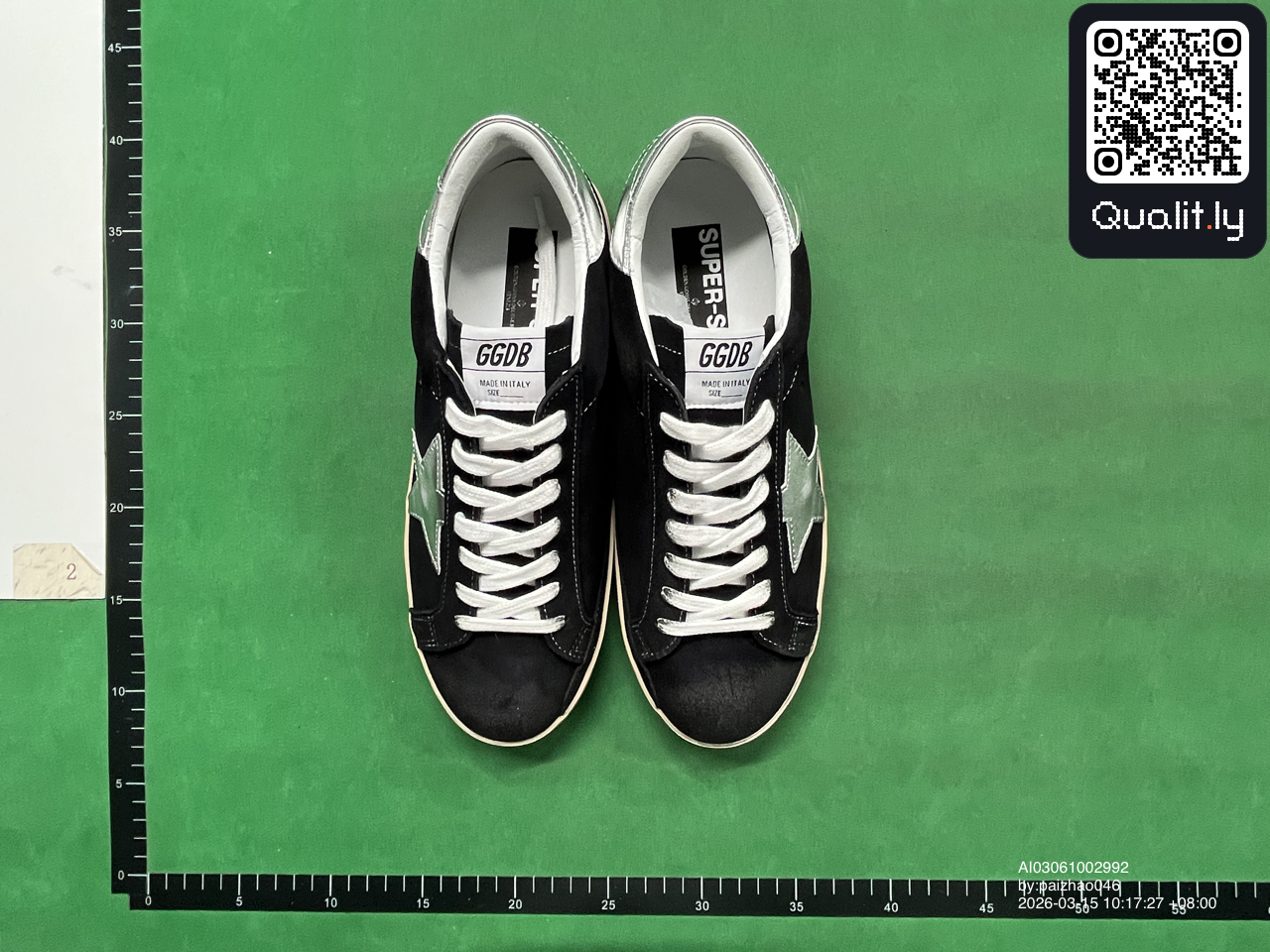 球鞋 QC 照片 1 / 6