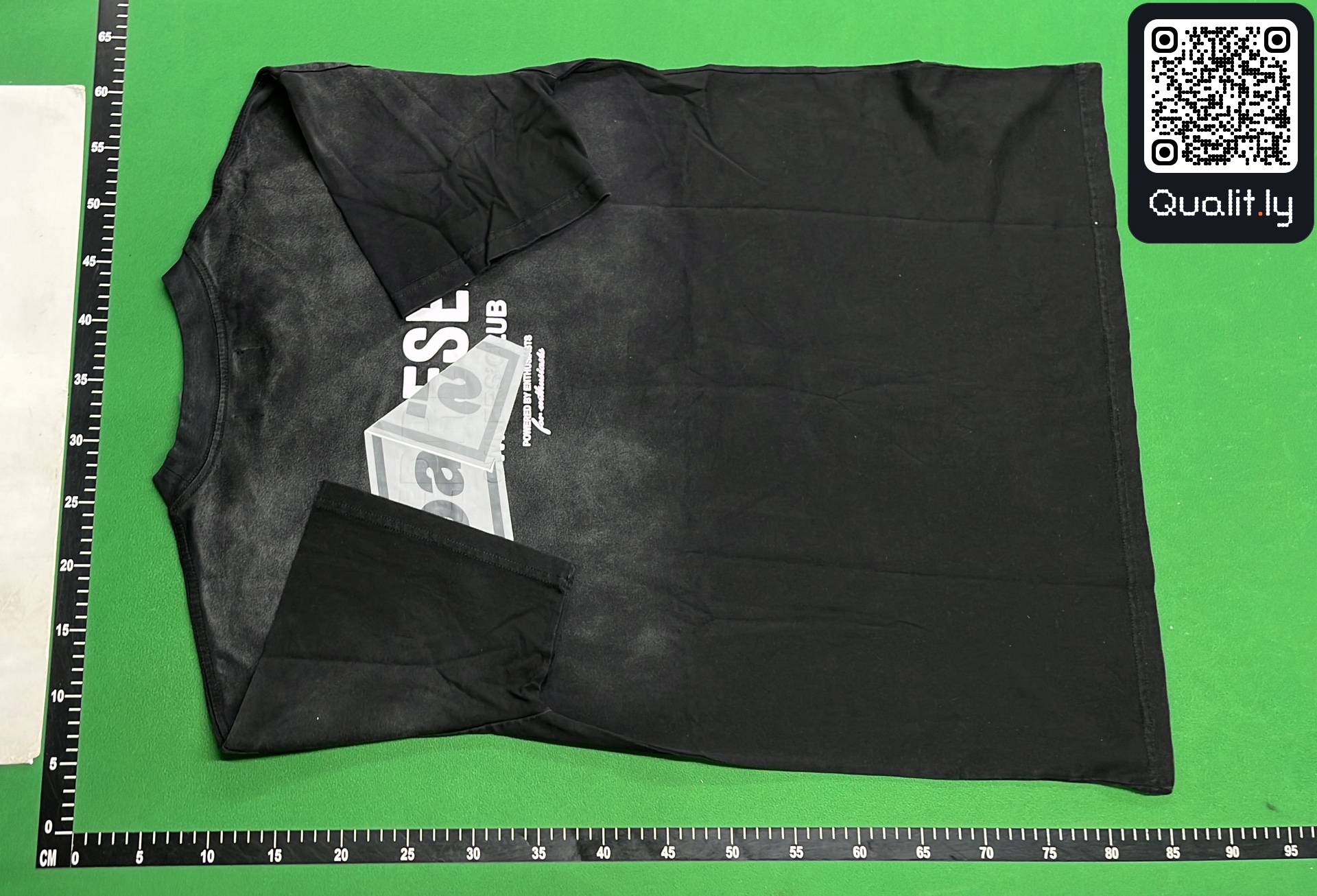 T-shirt — QC-foto 3 van 4