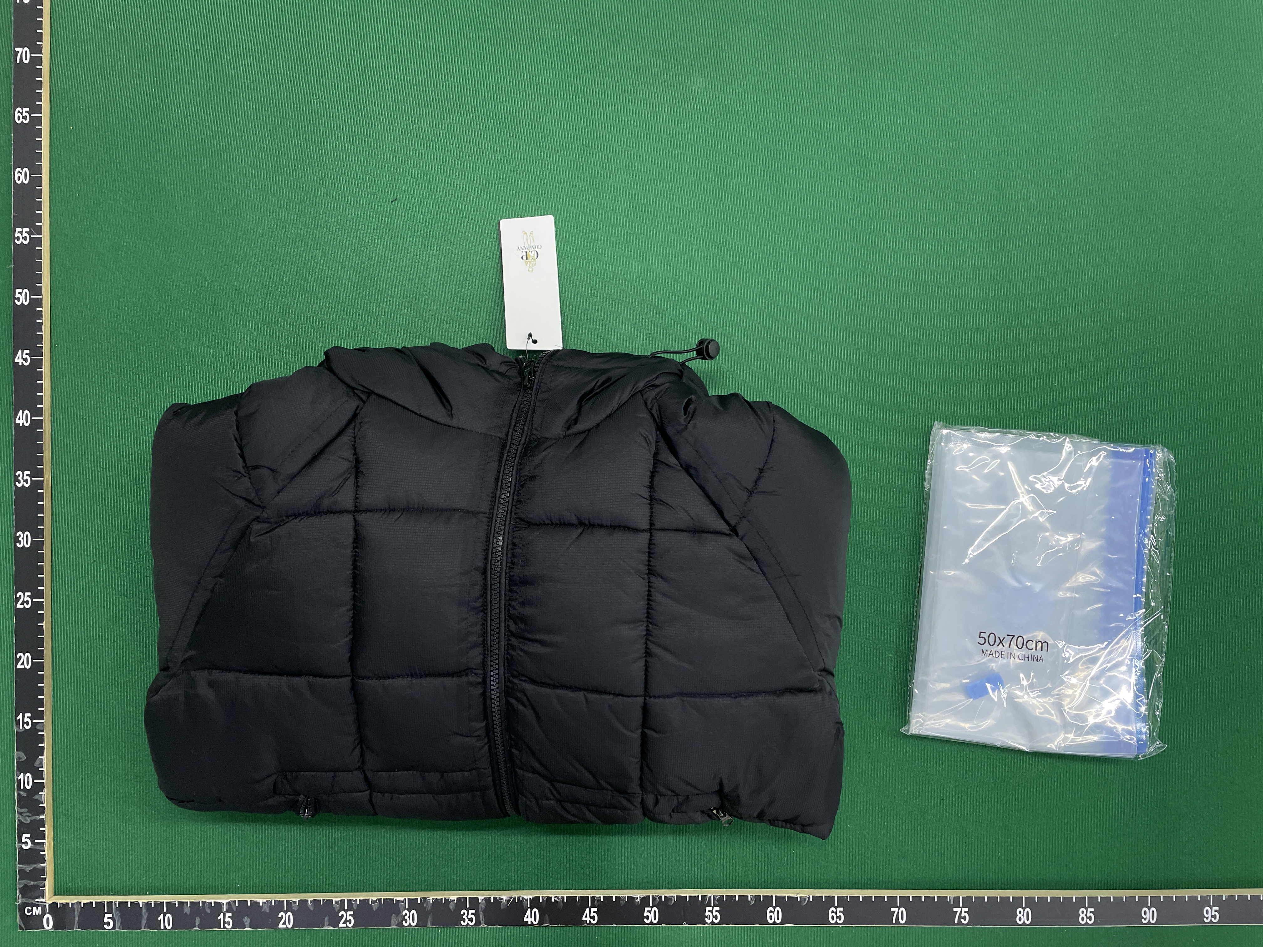Hoodie QC photo 1 of 5