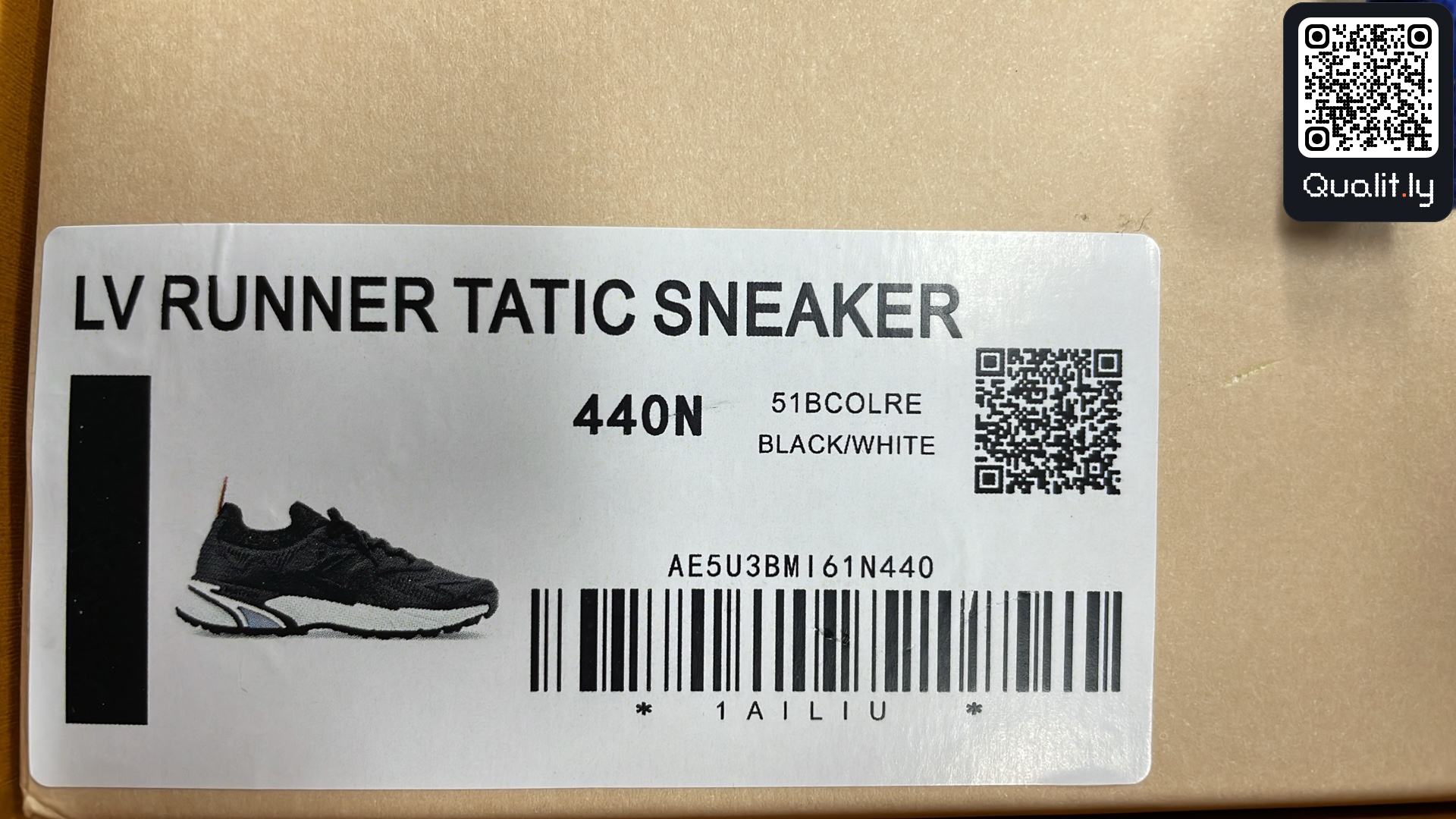 Sneaker — QC-Foto 2 von 24