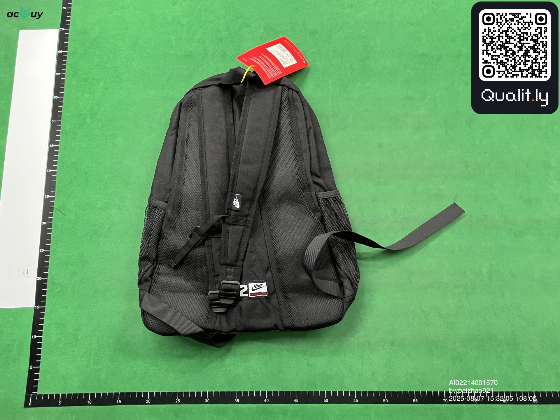 Tasche — QC-Foto 2 von 3