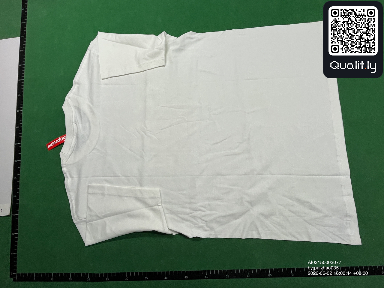 T-shirt — foto QC 2 di 18
