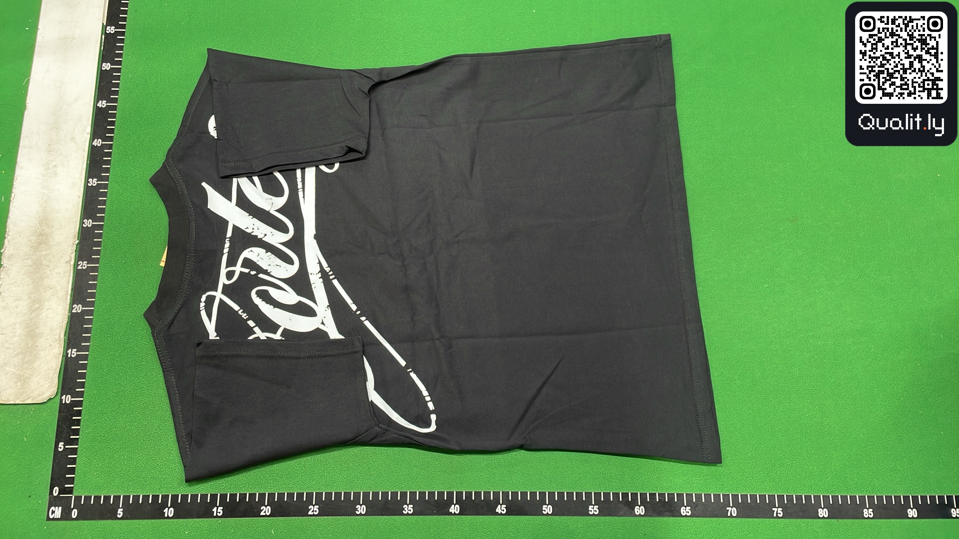 T恤 QC 照片 3 / 16