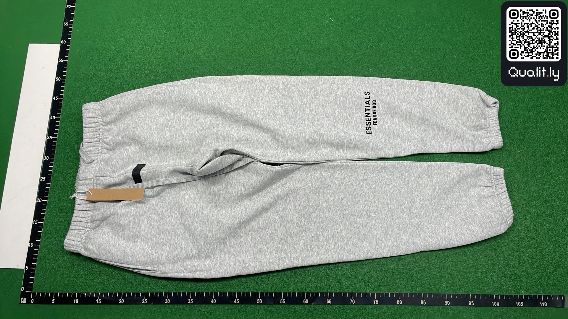 Hoodie — QC-Foto 2 von 1500