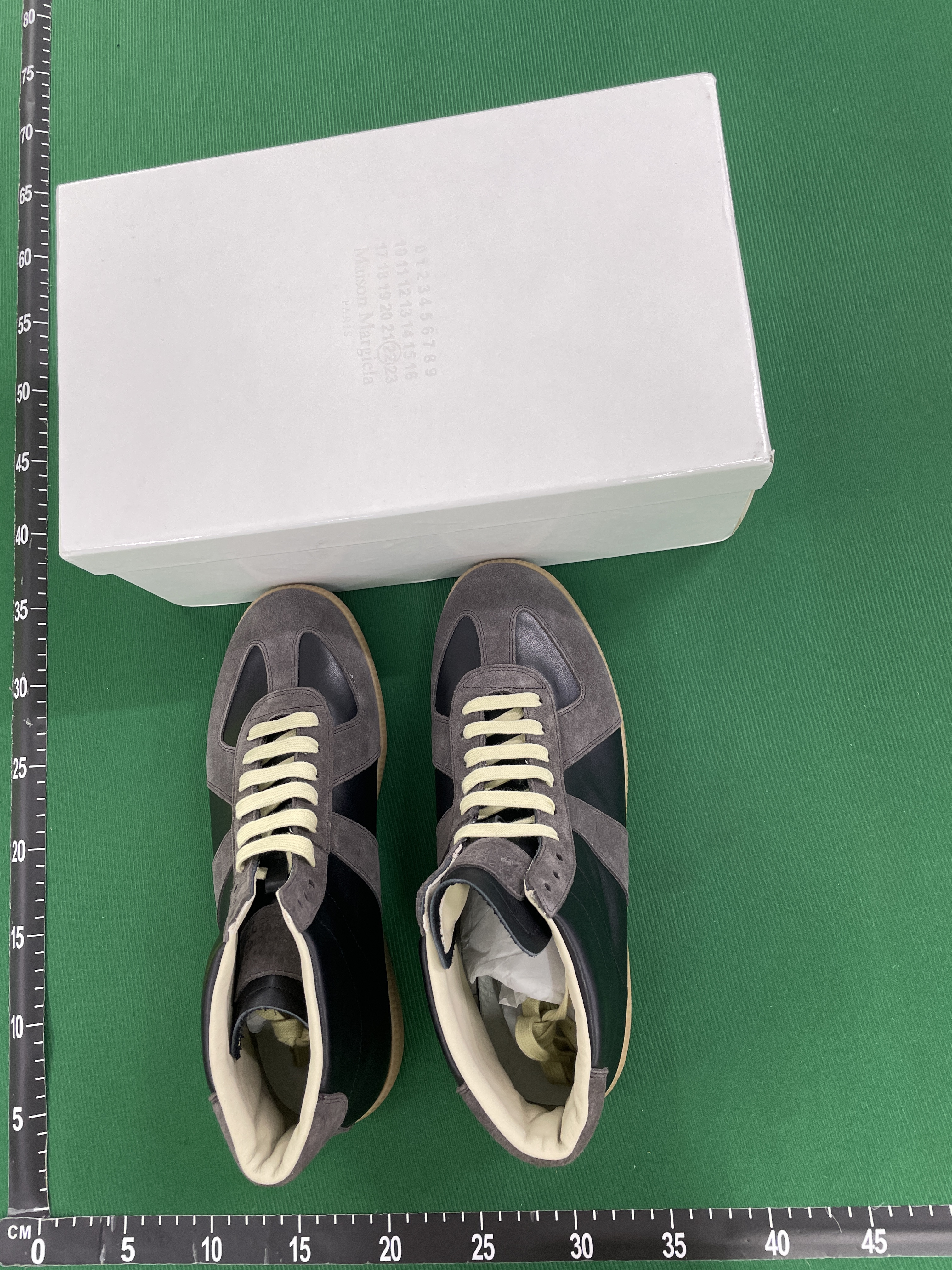Sneakers — foto QC 2 di 46