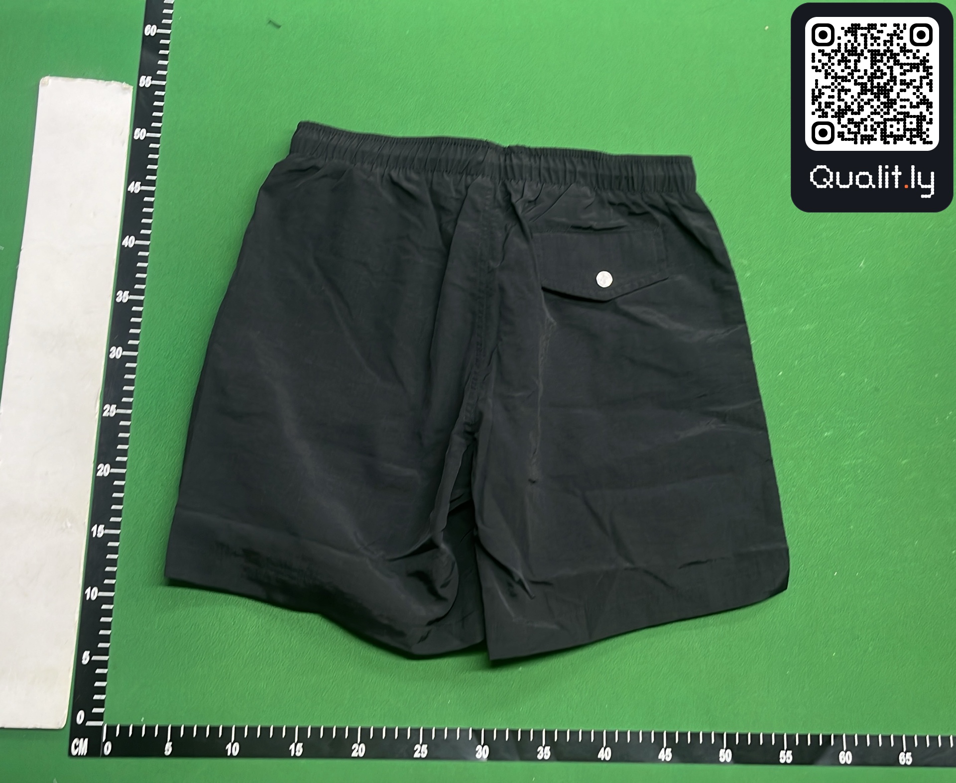 Shorts QC photo 3 of 8
