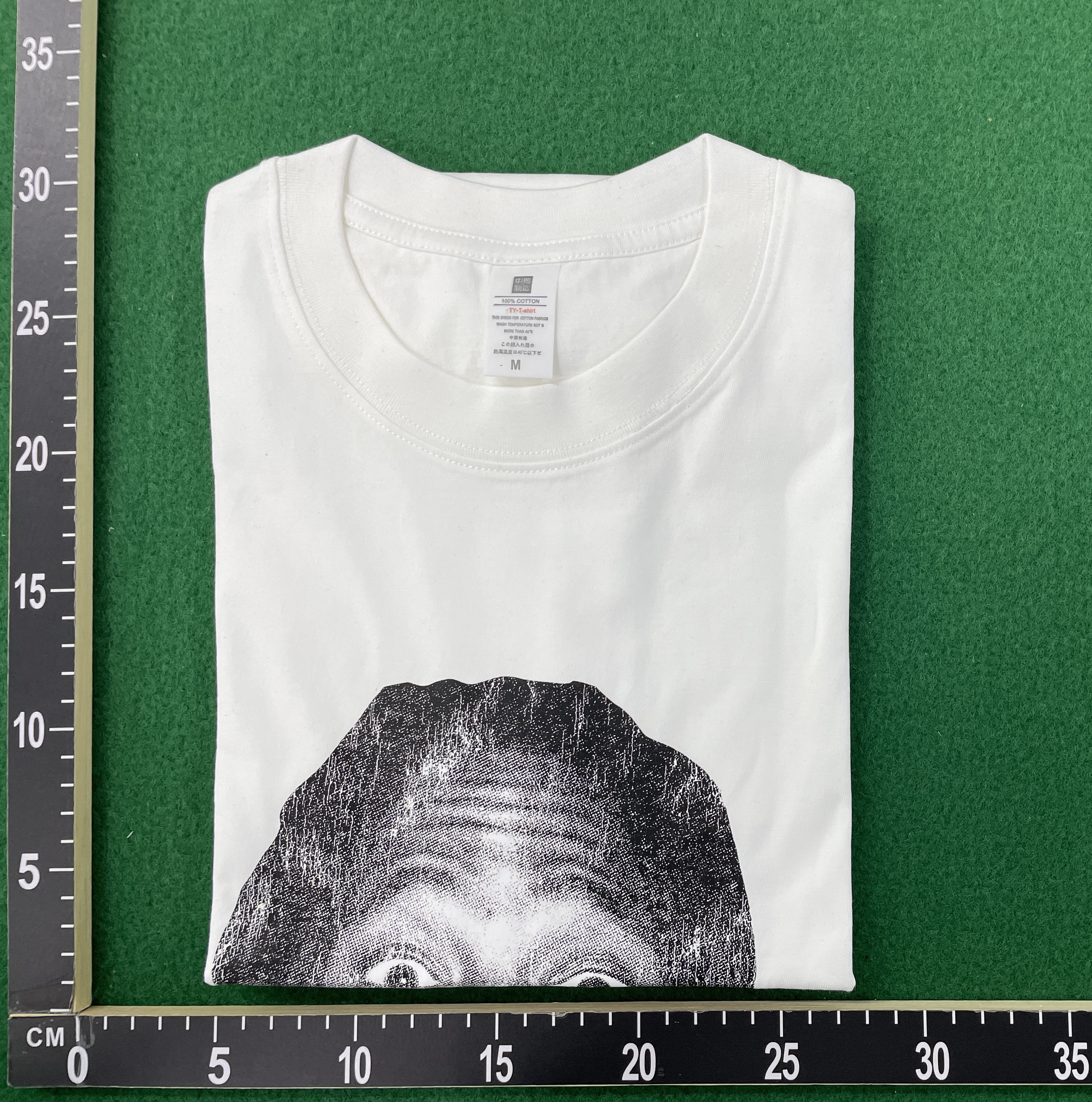 Camiseta — foto QC 1 de 22