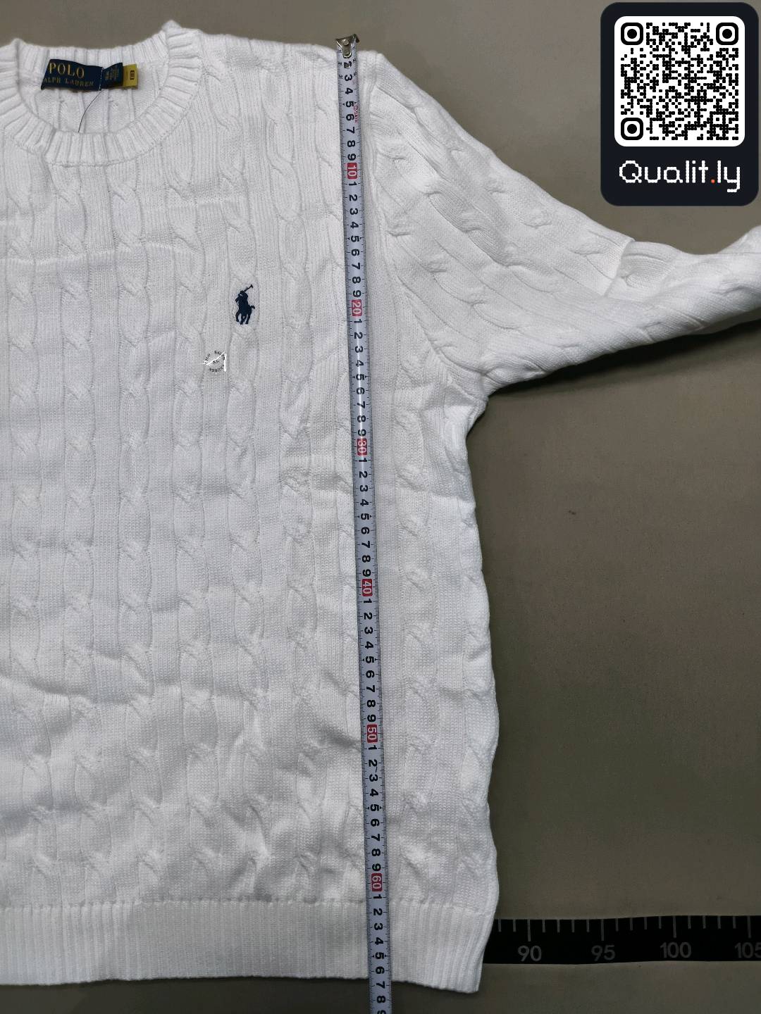 Sweater QC photo 1 of 15