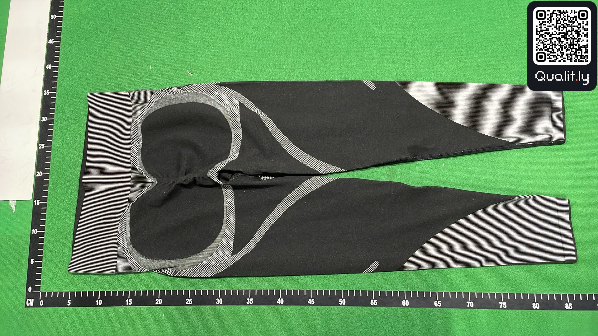 Pants QC photo 3 of 4