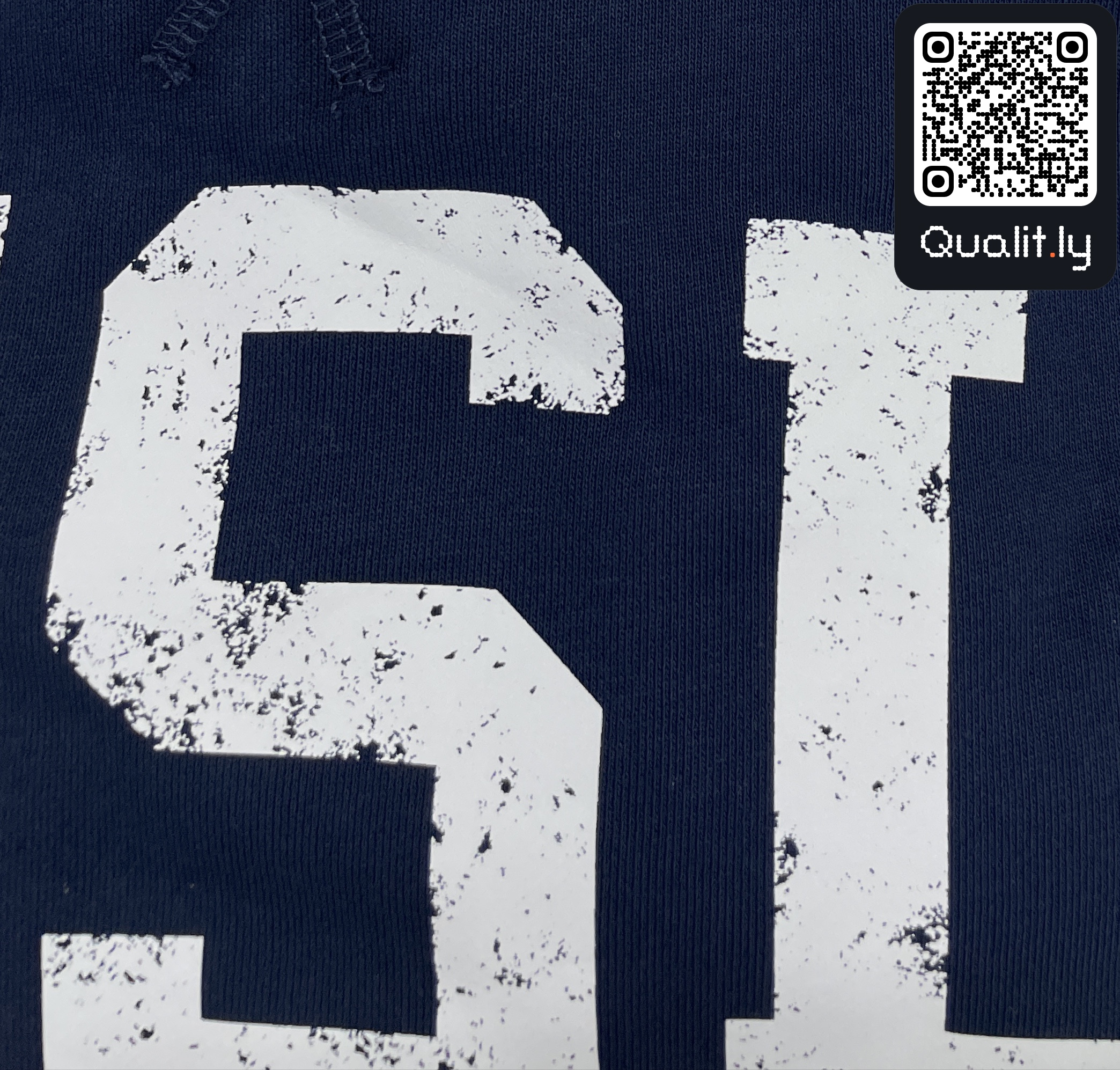 Sweatshirt QC photo 2 of 66