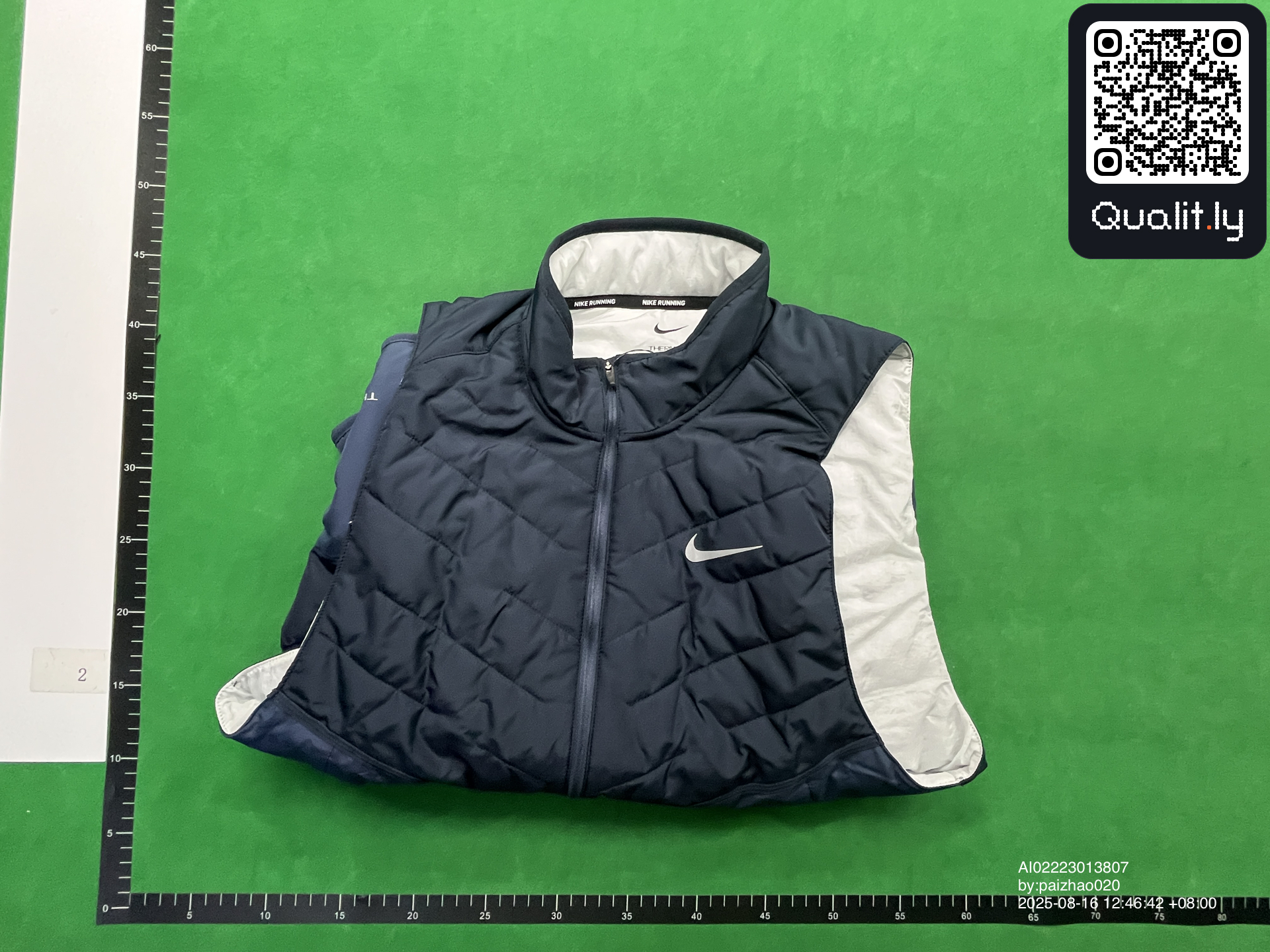 Jacket QC photo 1 of 44