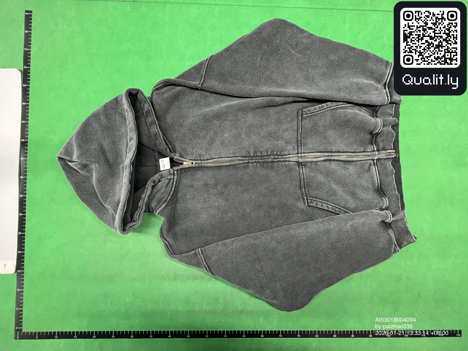 Hoodie QC photo 1 of 42