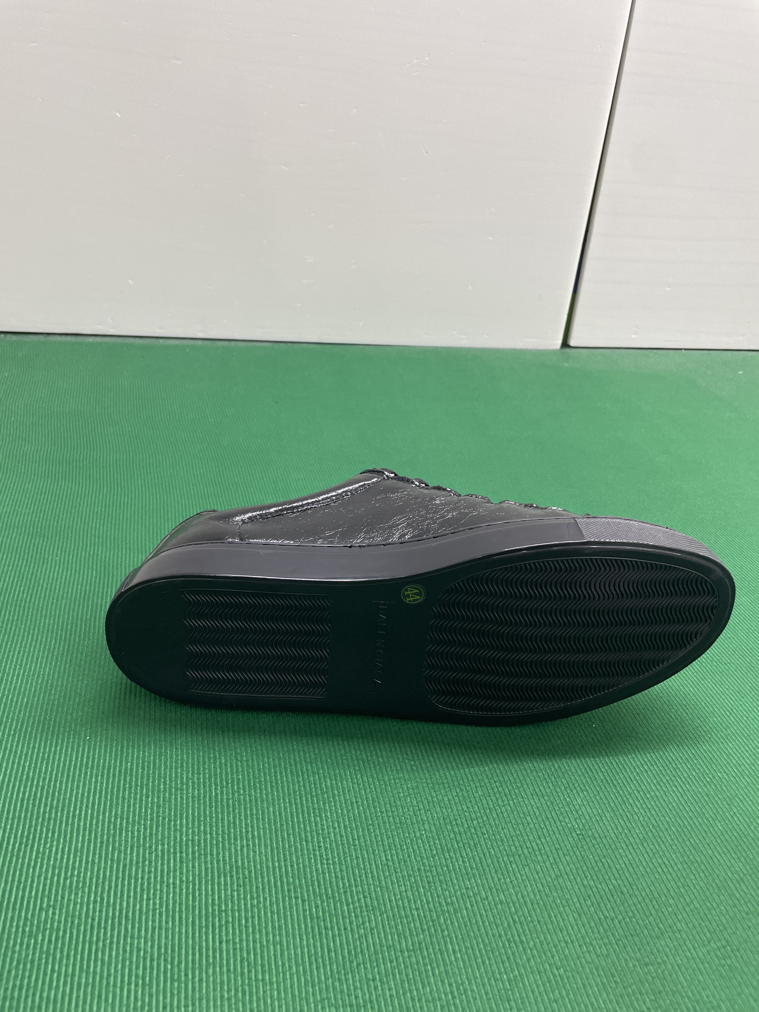 Sneakers — foto QC 2 di 126