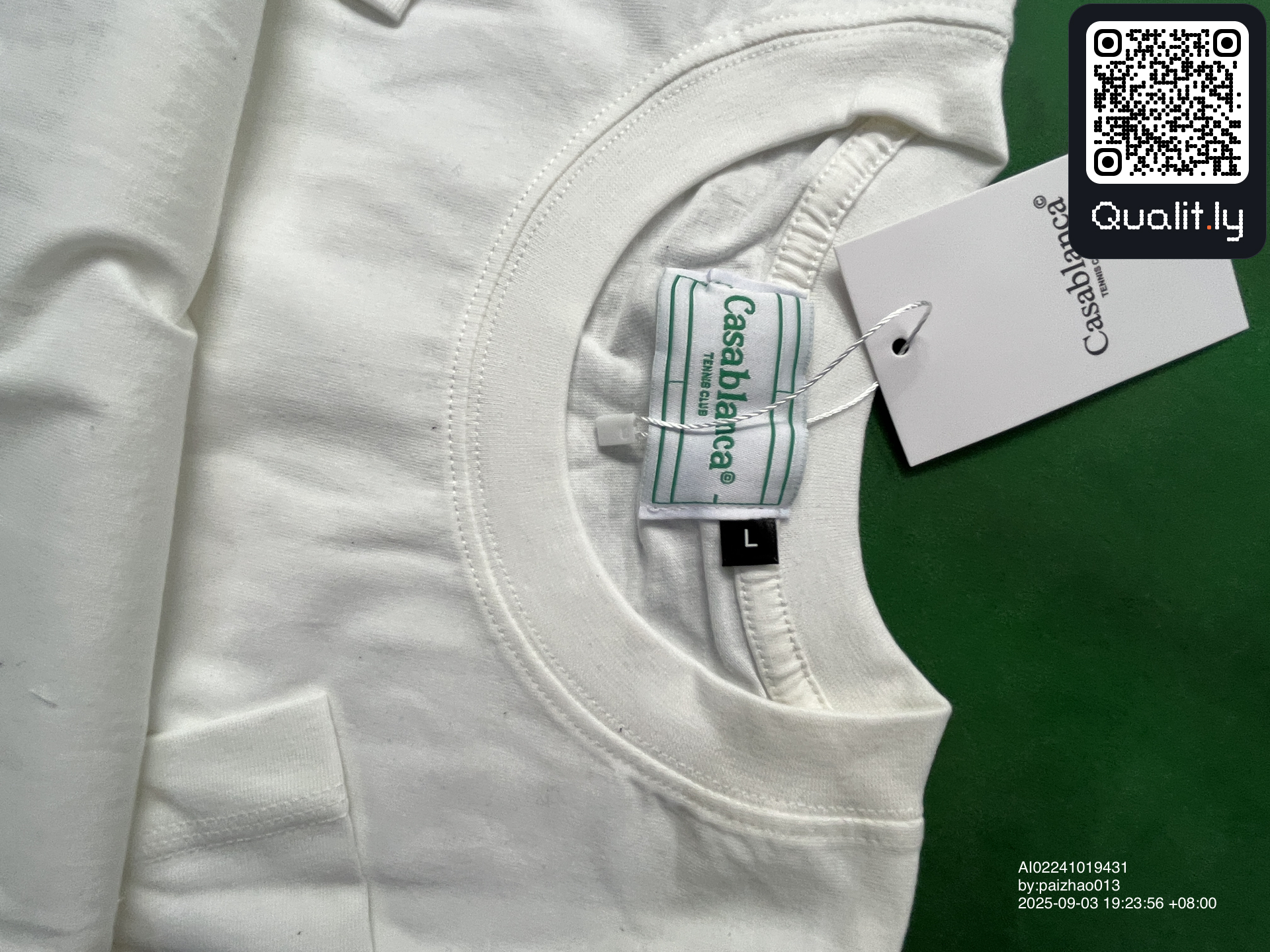 Tricou — fotografie QC 1 din 22