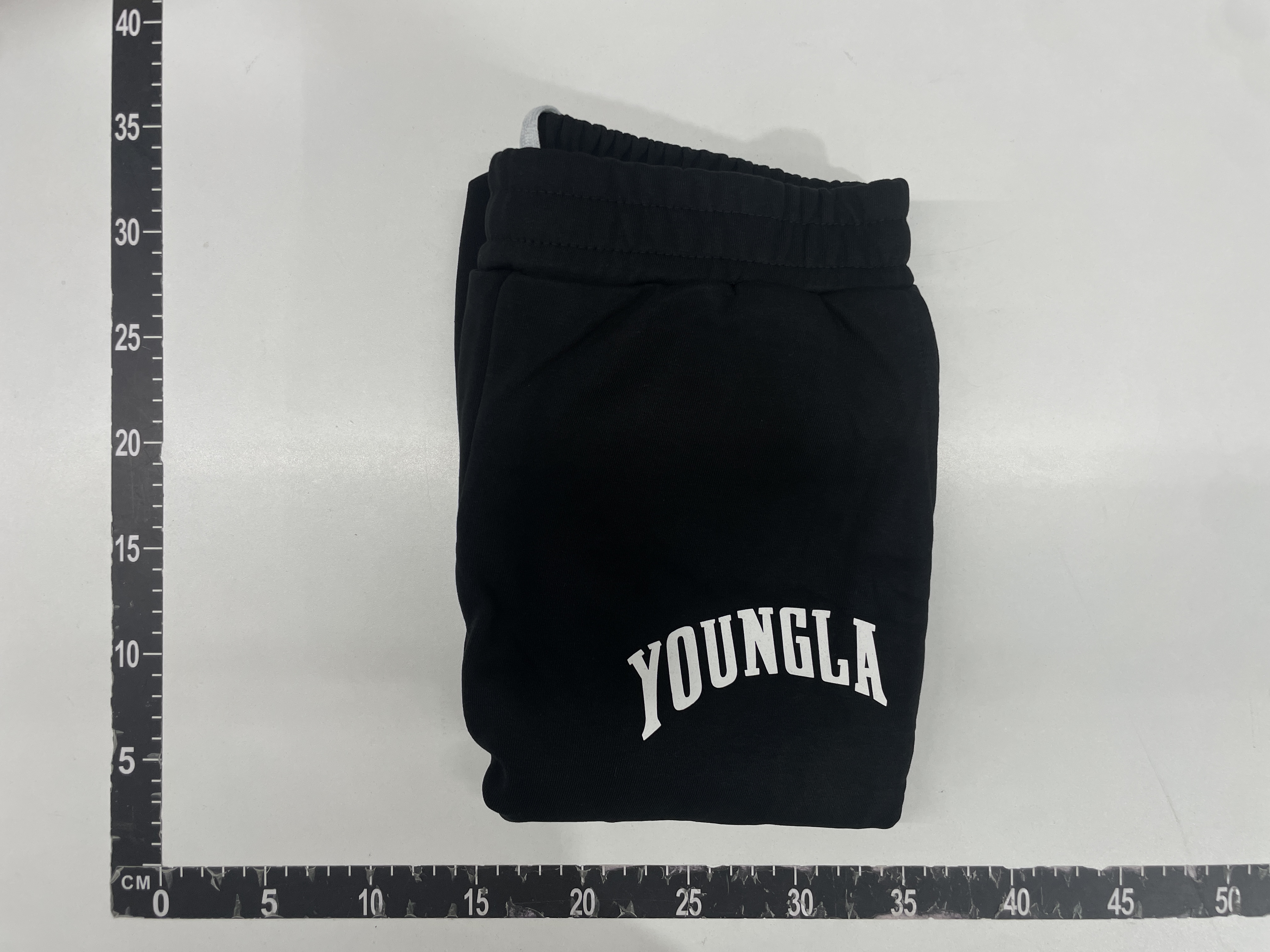 Pants QC photo 1 of 63
