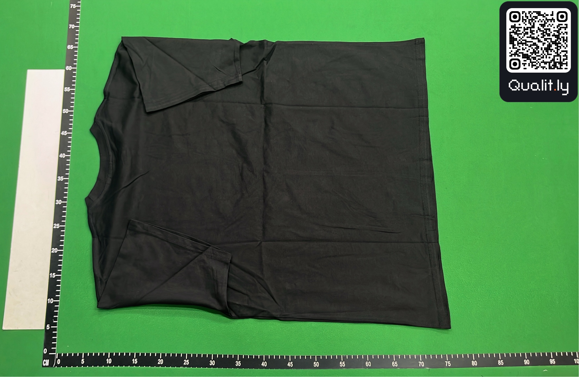 T-shirt — QC-foto 3 av 4