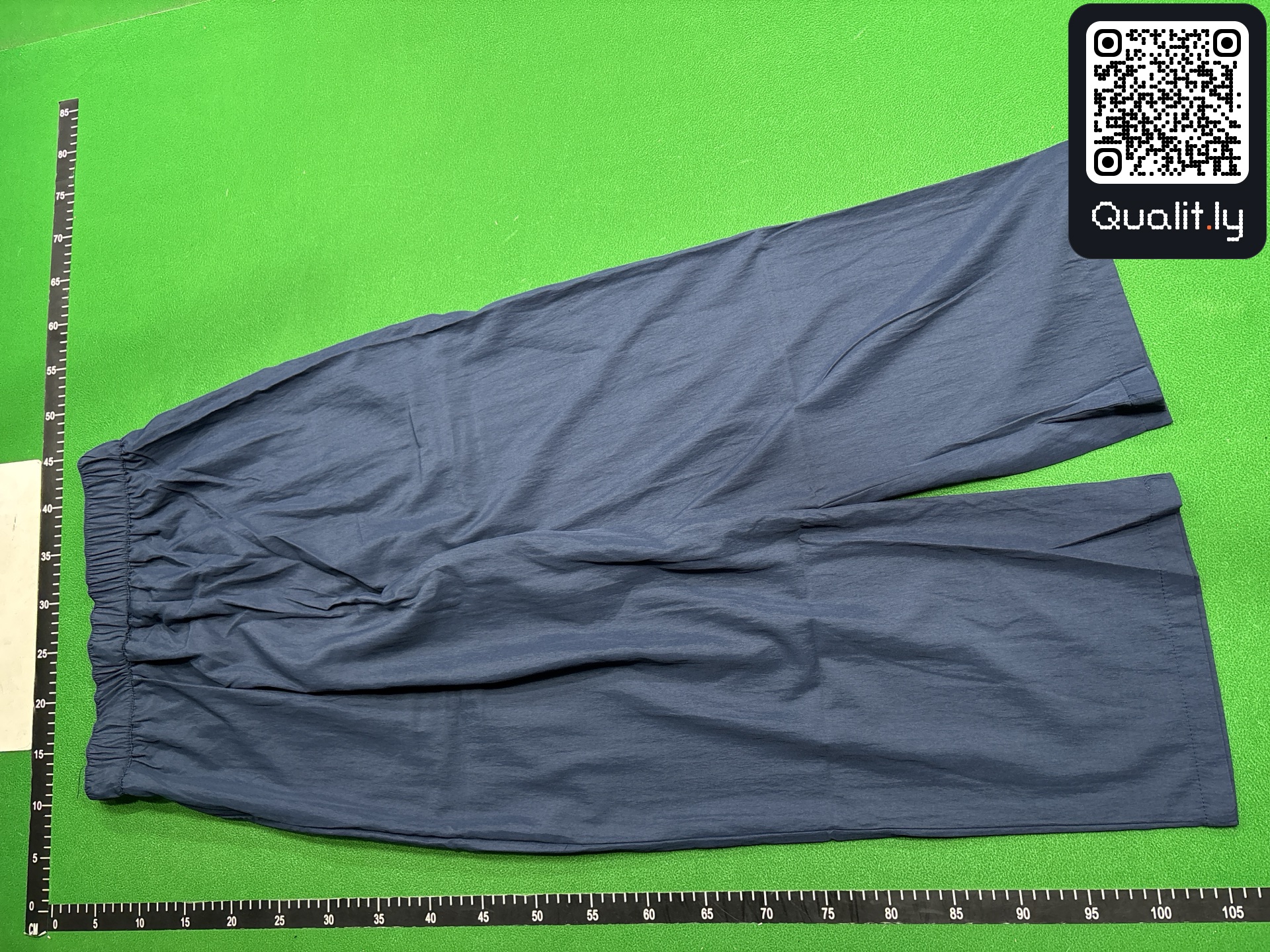 Pants QC photo 3 of 4