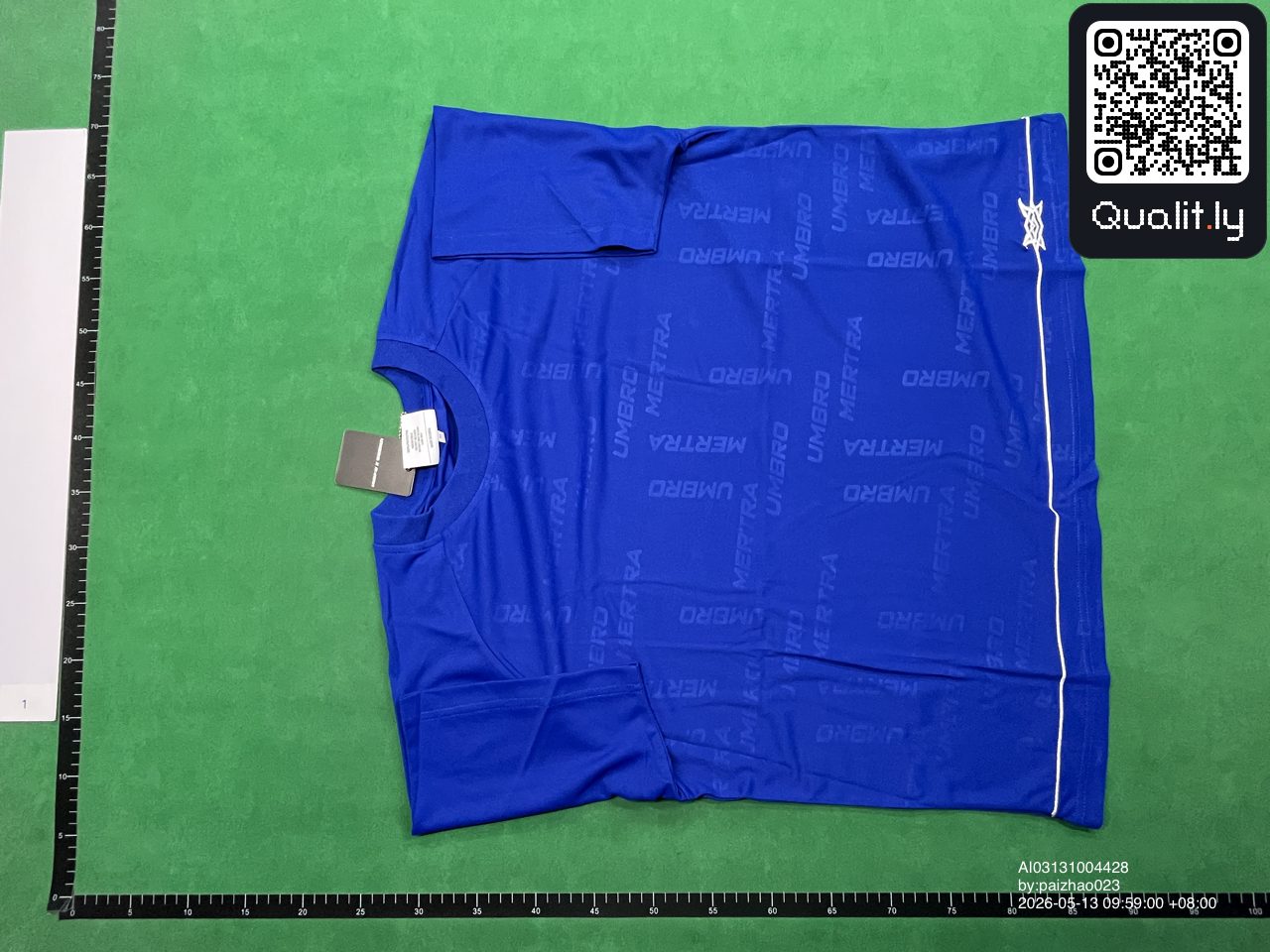 Bluza z kapturem — zdjęcie QC 3 z 45