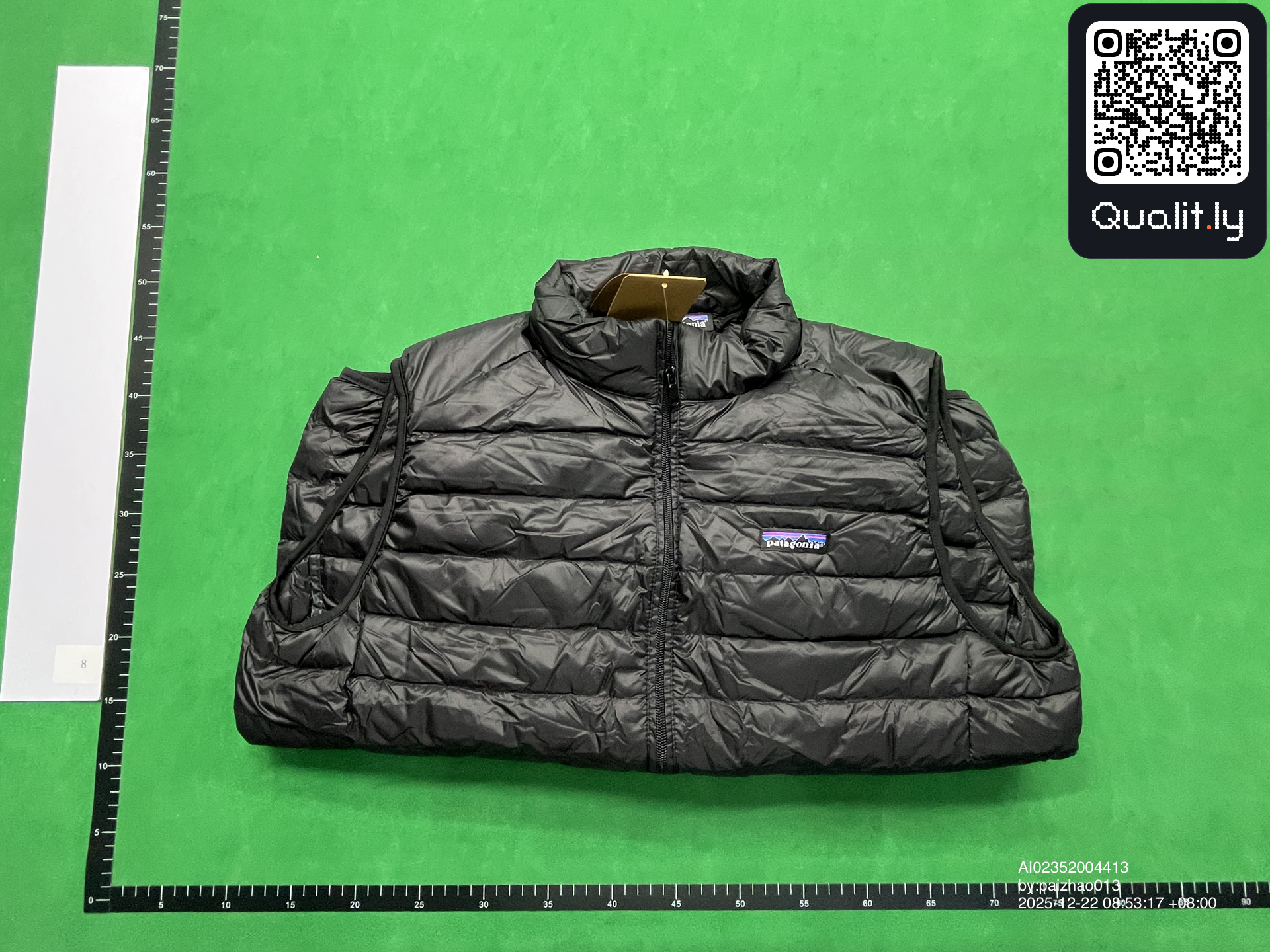 夹克 QC 照片 1 / 4