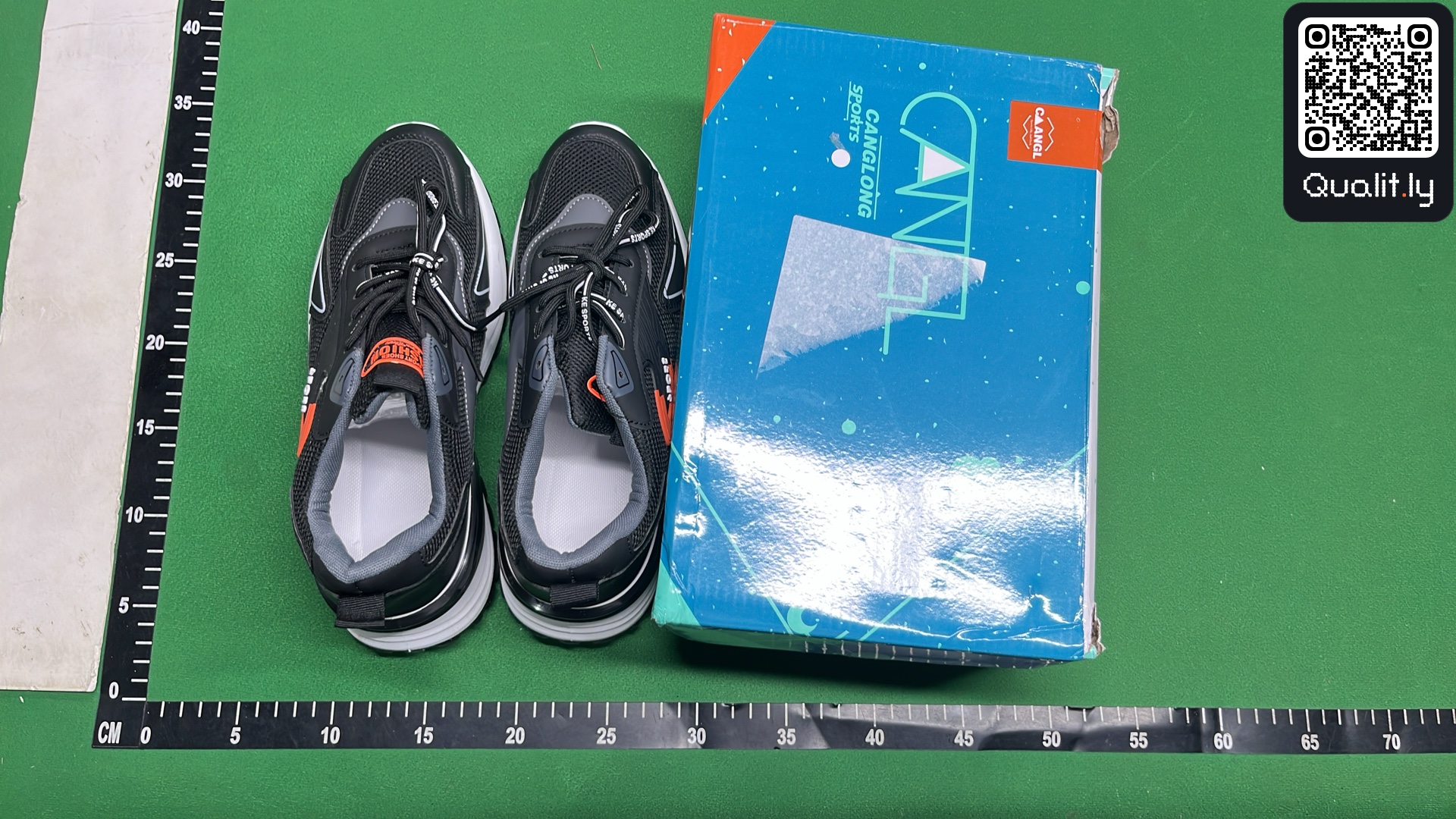Sneakersy — zdjęcie QC 1 z 88